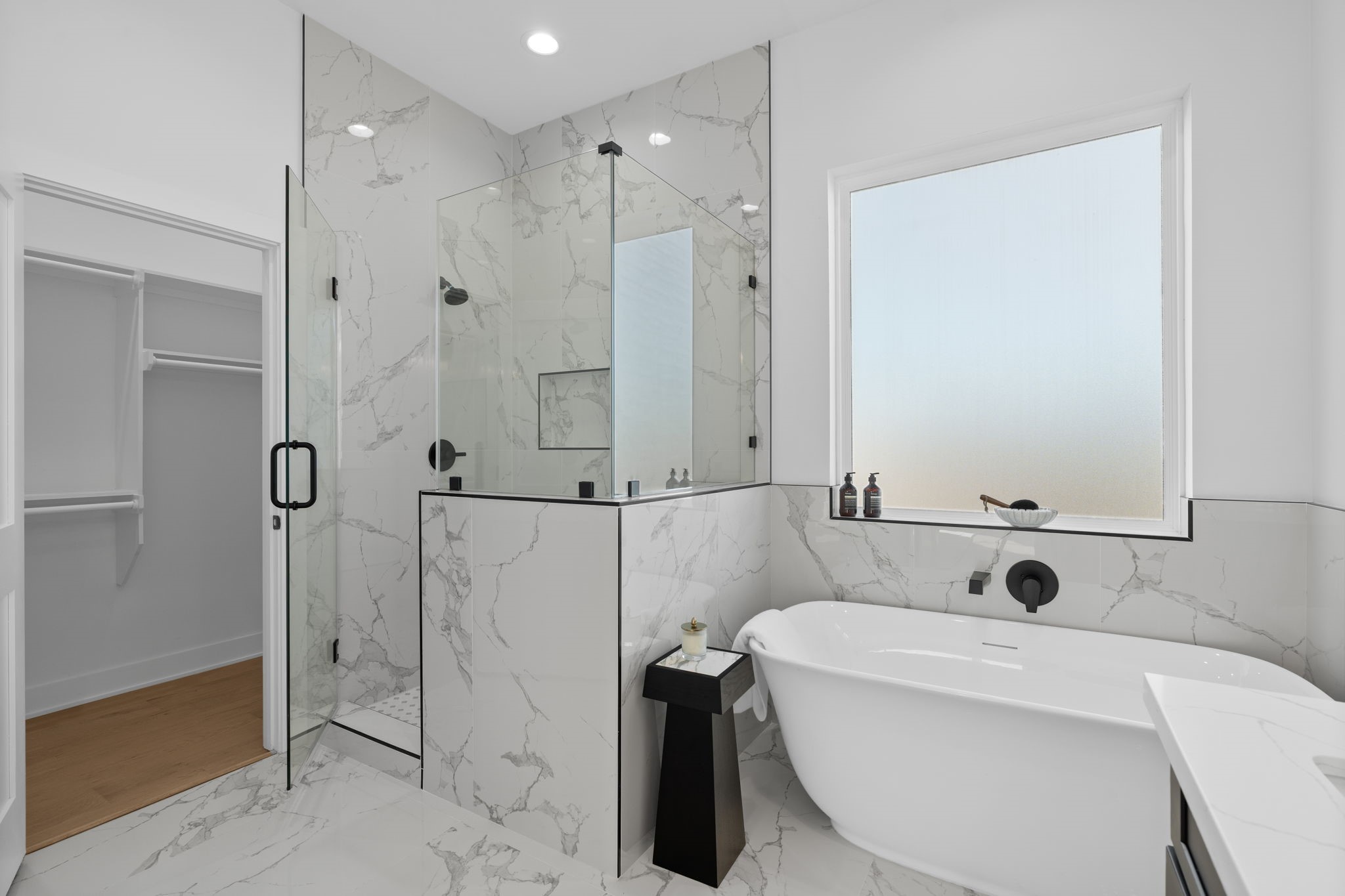 8710-8712 Ojeman Villas Drive, Houston, TX 77055