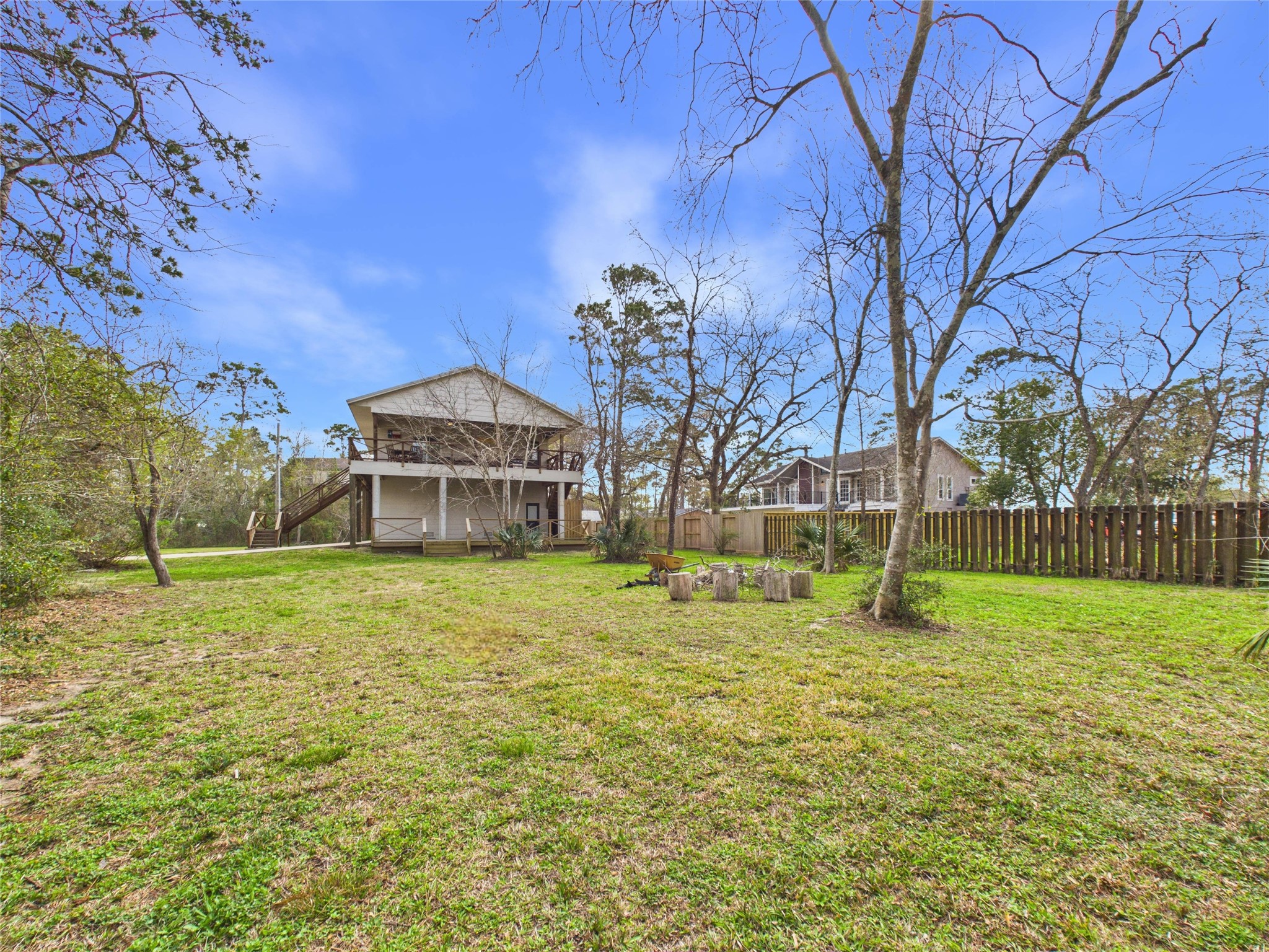 4506 Linninger Lane, Dickinson, TX 77539