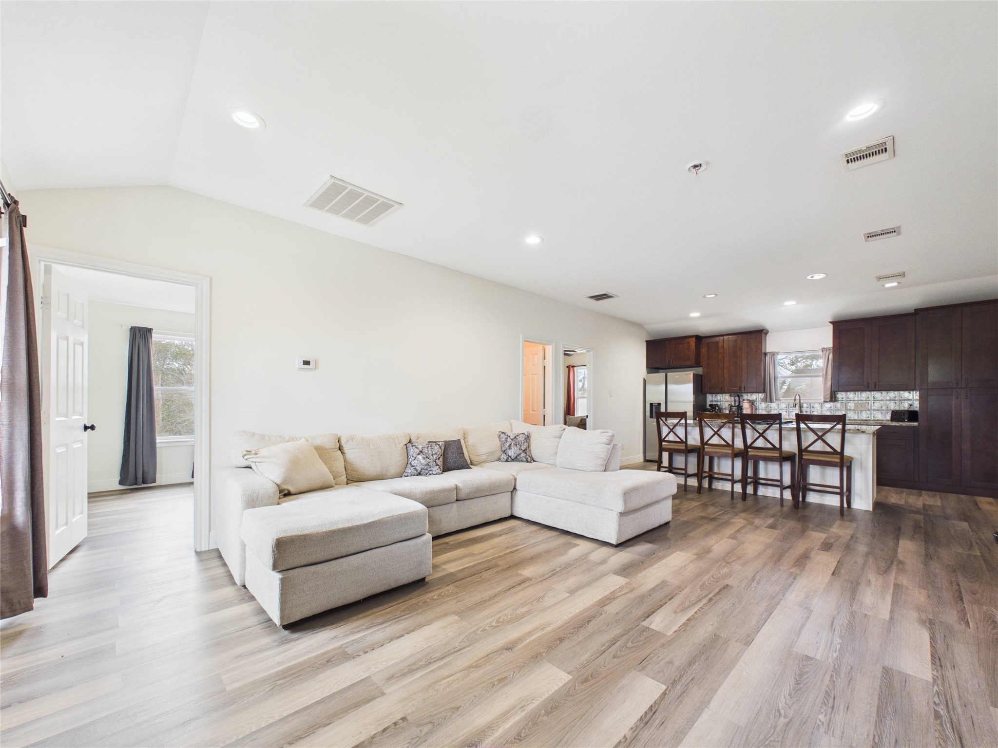 4506 Linninger Lane, Dickinson, TX 77539