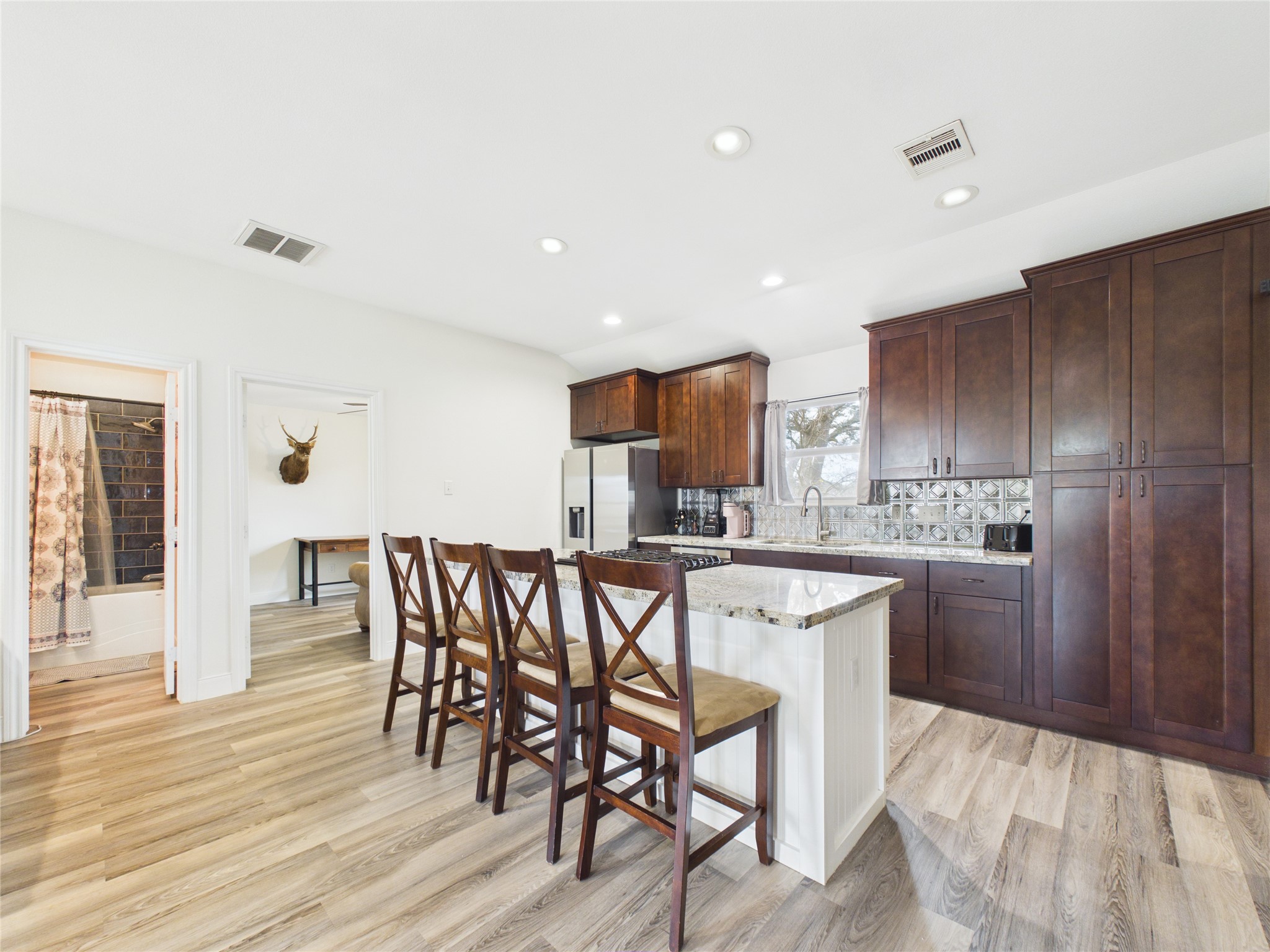 4506 Linninger Lane, Dickinson, TX 77539