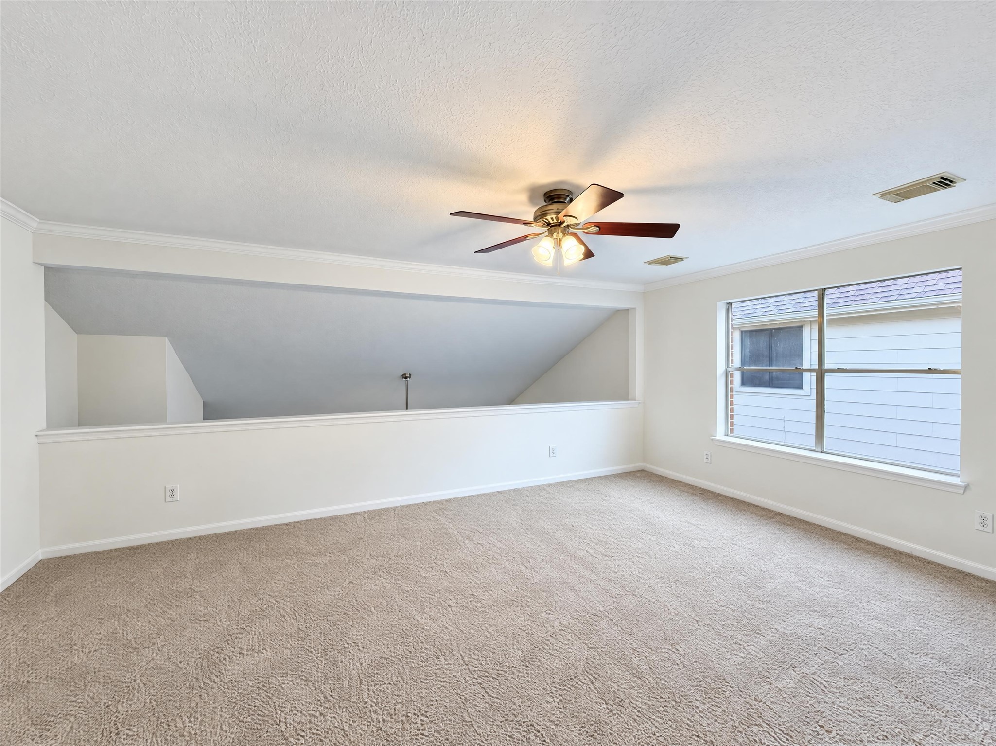 12522 Meadowglen Drive, Meadows Place, TX 77477