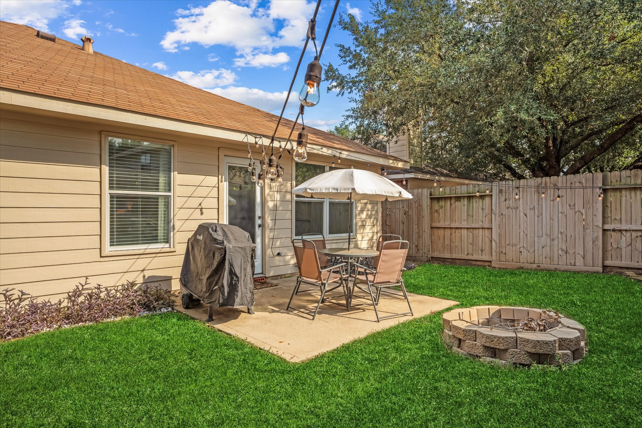 20127 Mammoth Falls Drive, Tomball, TX 77375