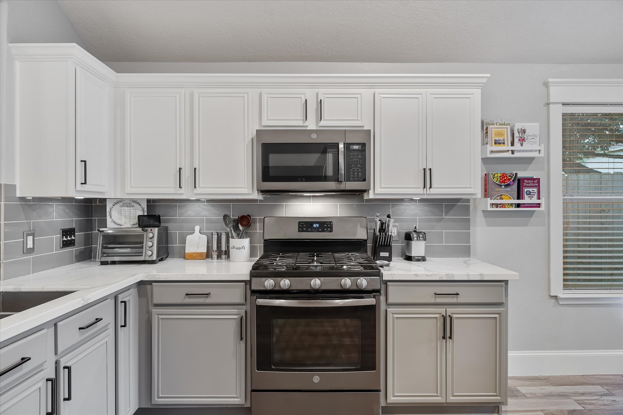20127 Mammoth Falls Drive, Tomball, TX 77375