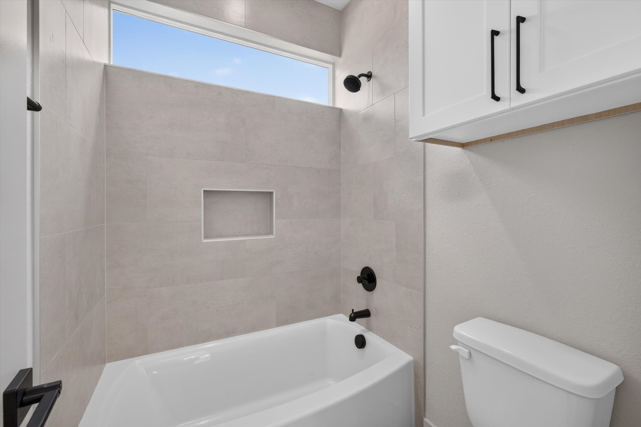 8027 BETTY BOOP Street, Houston, TX 77028