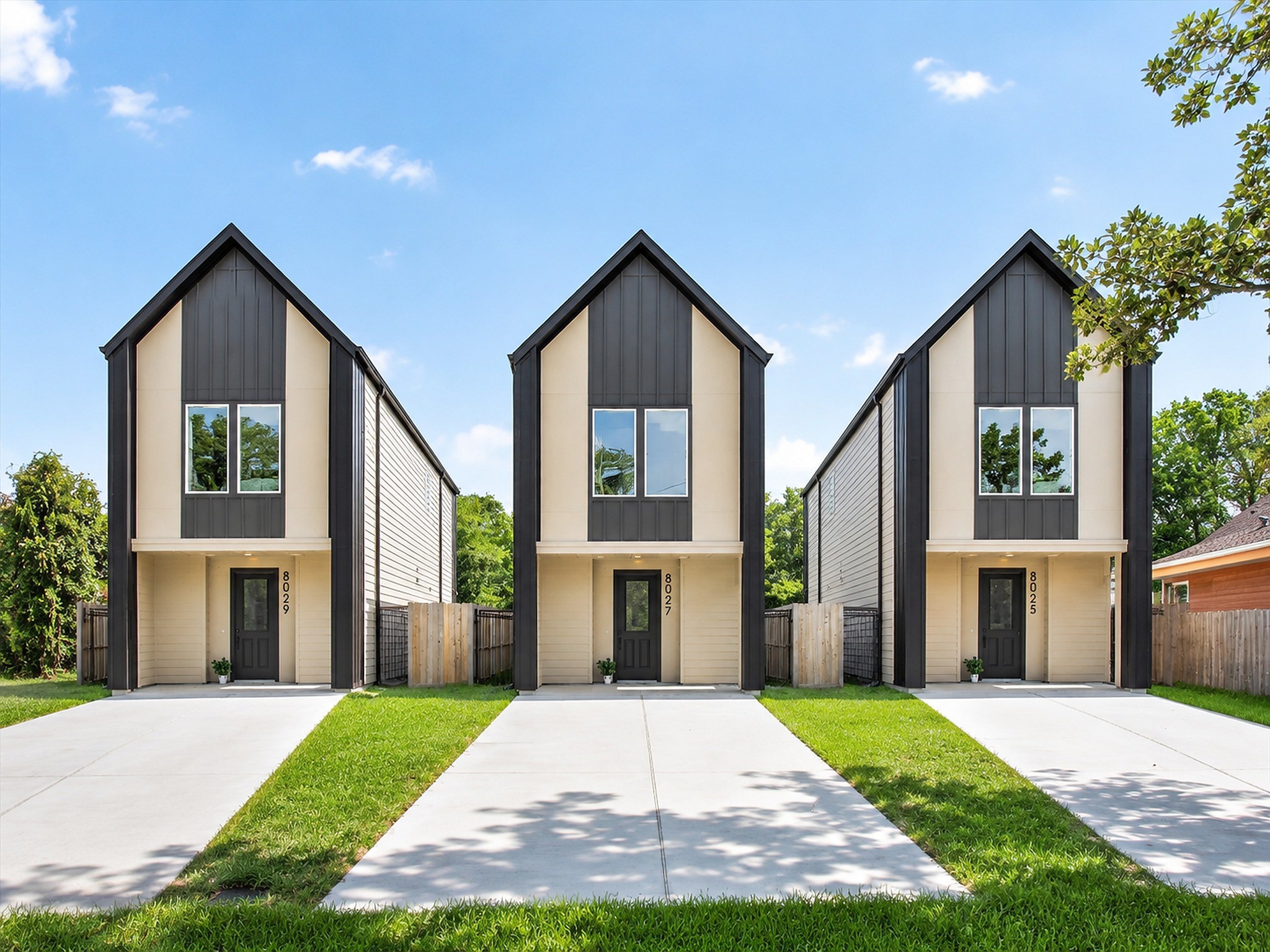 The far right home is completed and MOVE IN READY! The far right home is completed and MOVE IN READY!