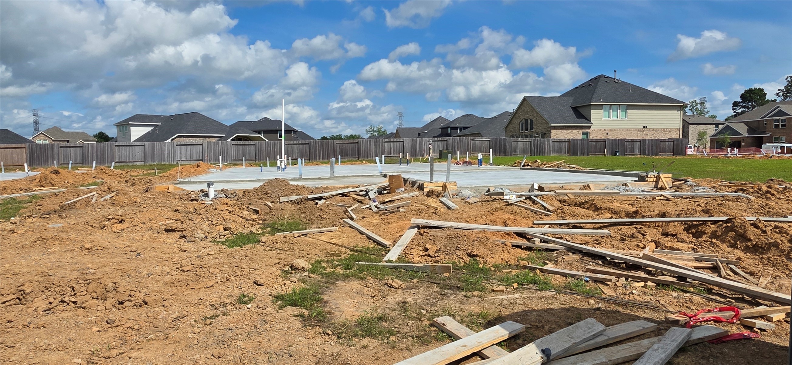 513 Pinot Noir Drive, Alvin, TX 77511