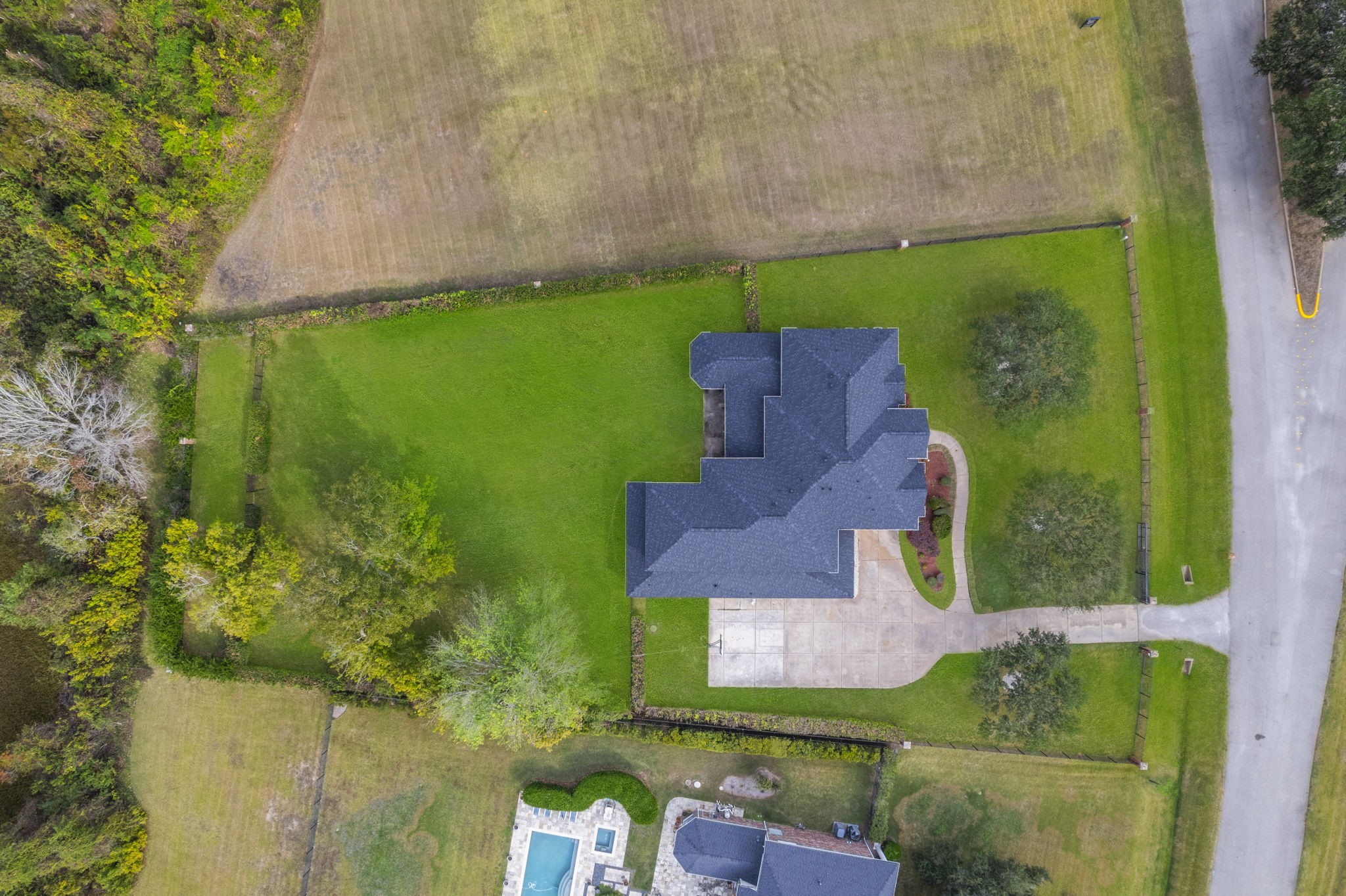 4502 Creek Point Lane, Missouri City, TX 77459