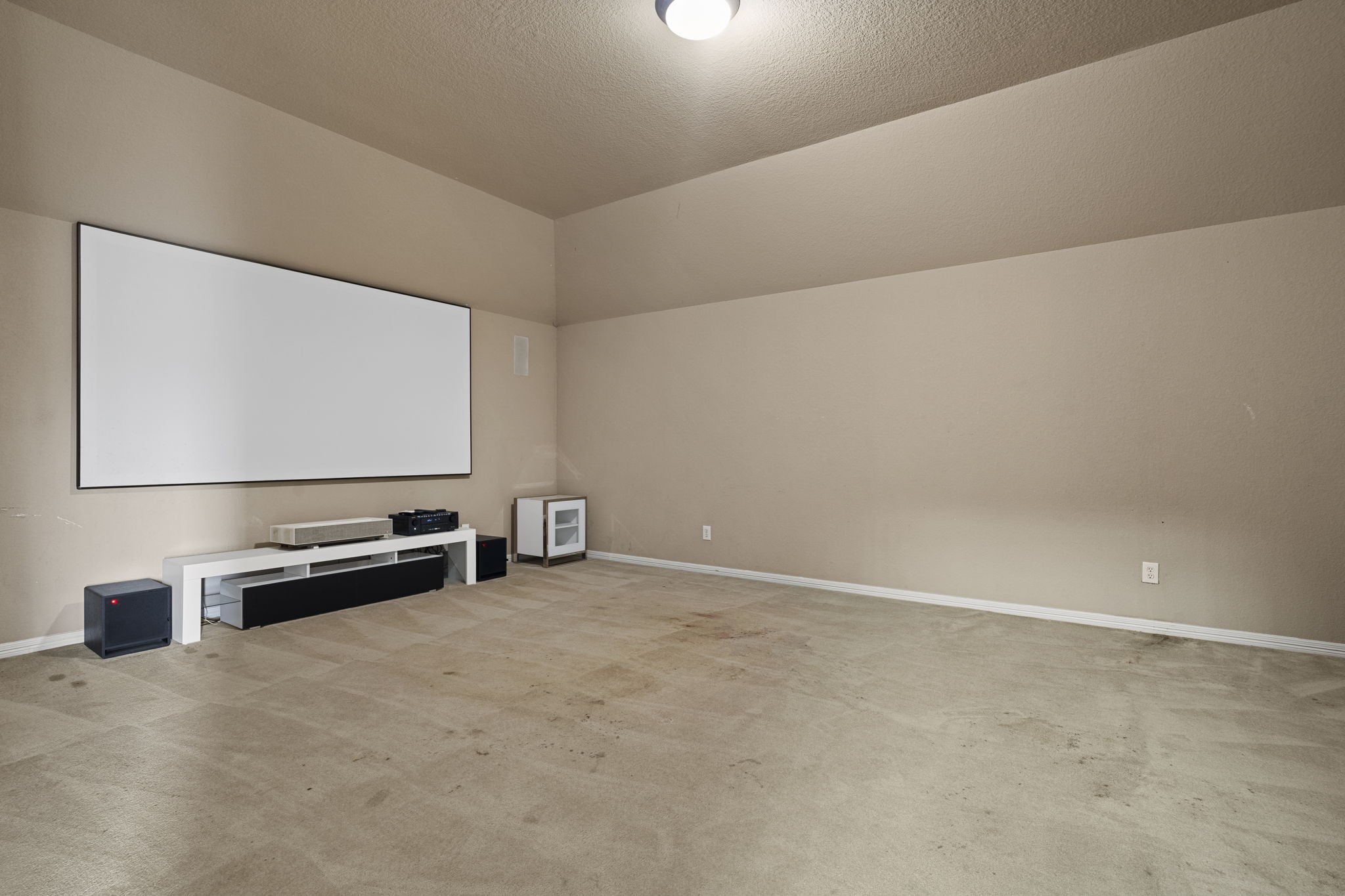 4502 Creek Point Lane, Missouri City, TX 77459