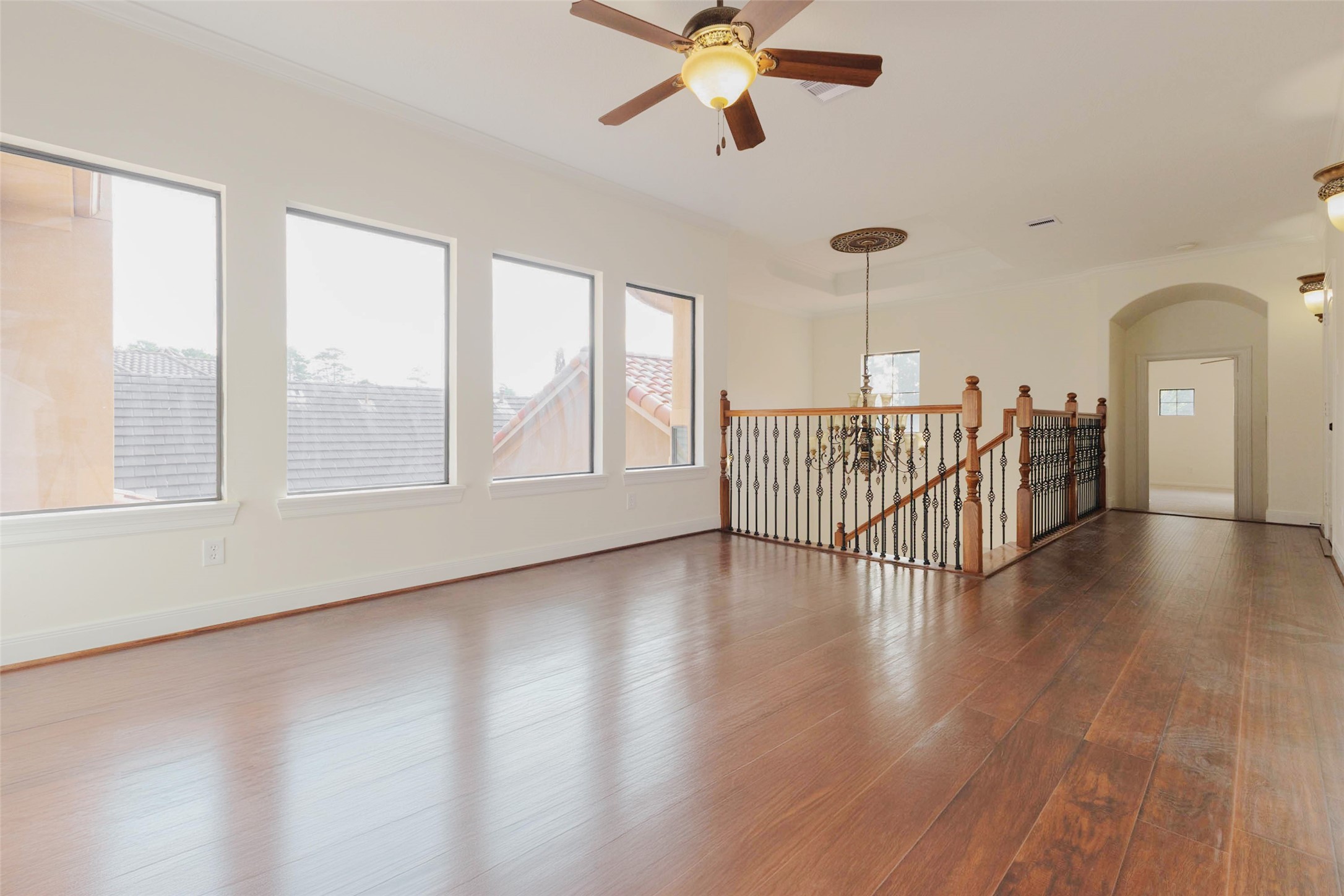 2818 Twin Fountains Drive, Houston, TX 77068