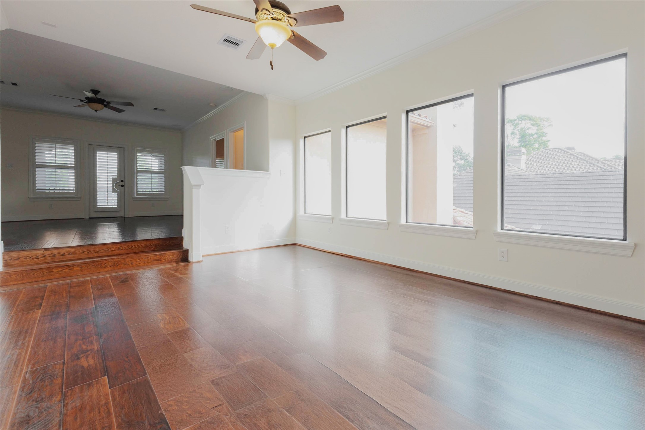 2818 Twin Fountains Drive, Houston, TX 77068