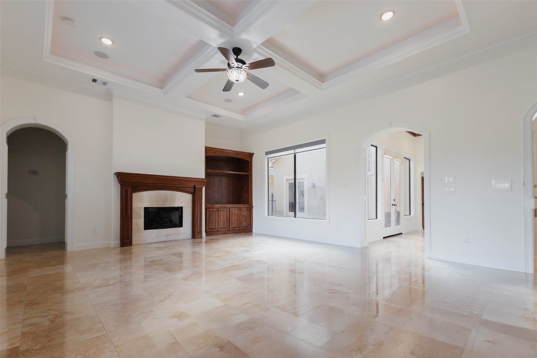 2818 Twin Fountains Drive, Houston, TX 77068