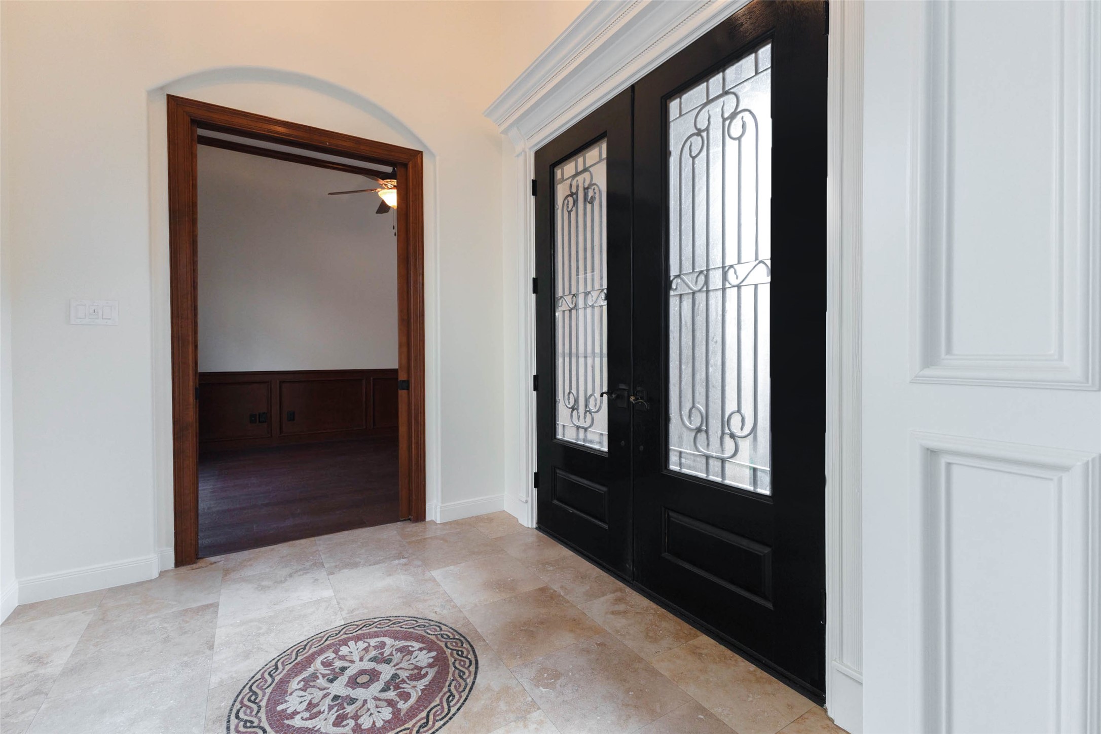2818 Twin Fountains Drive, Houston, TX 77068