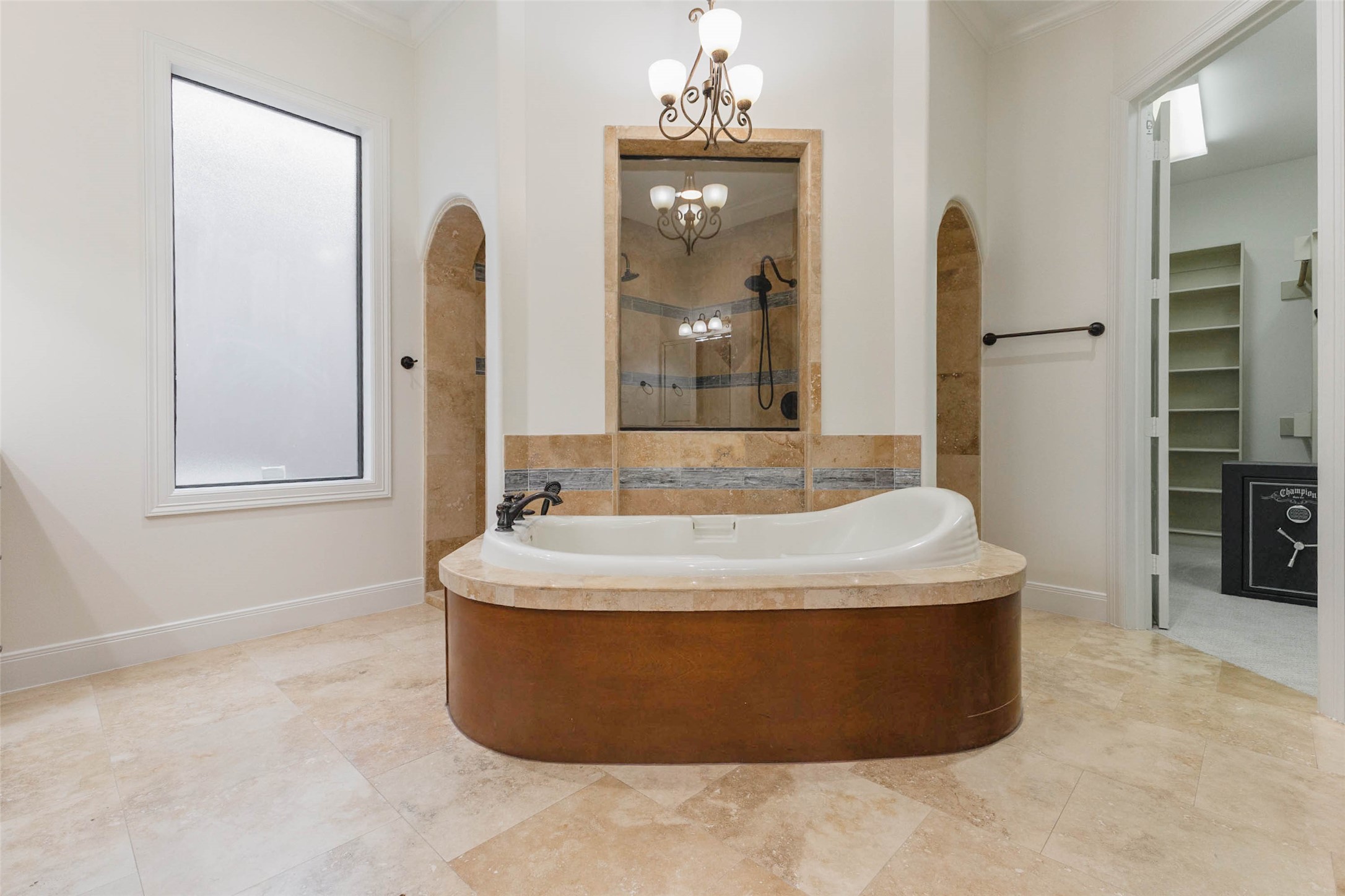 2818 Twin Fountains Drive, Houston, TX 77068