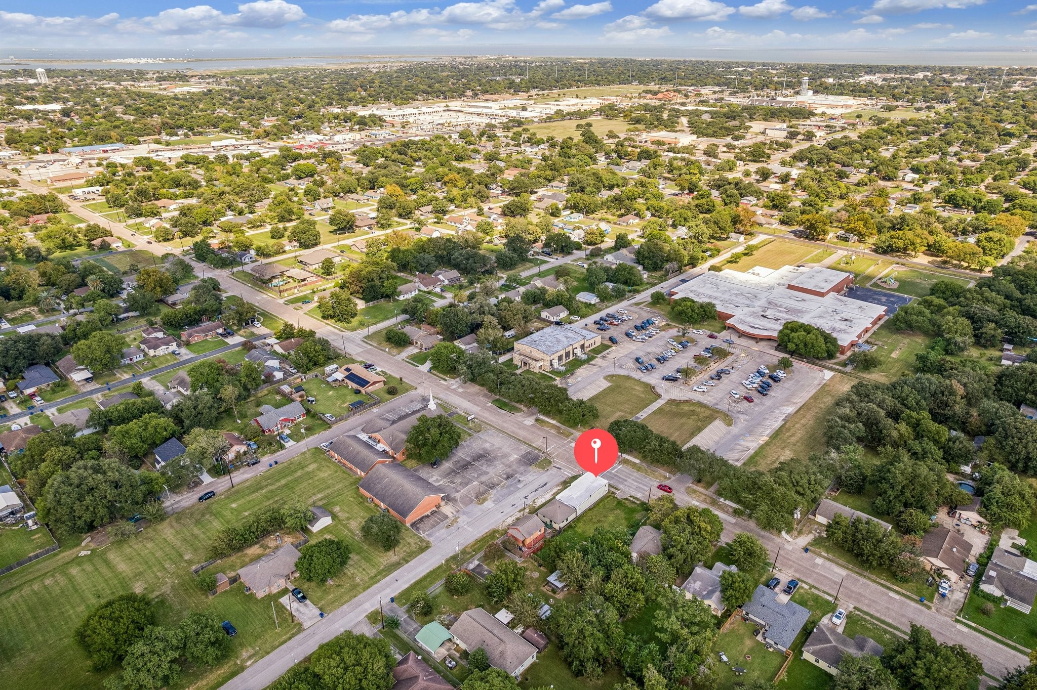 2507 3rd Avenue N, Texas City, TX 77590