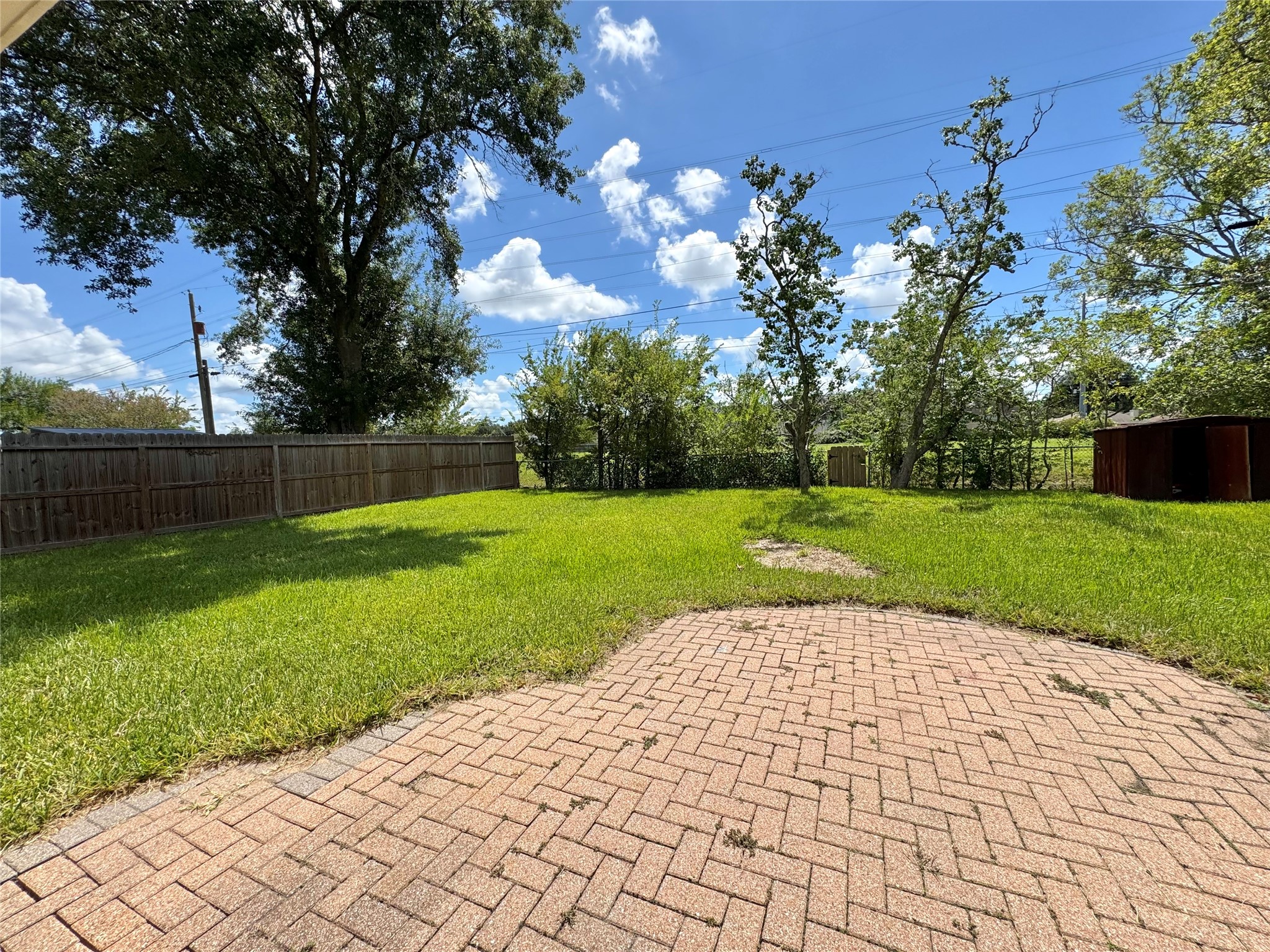 2109 Kingsway Drive, League City, TX 77573