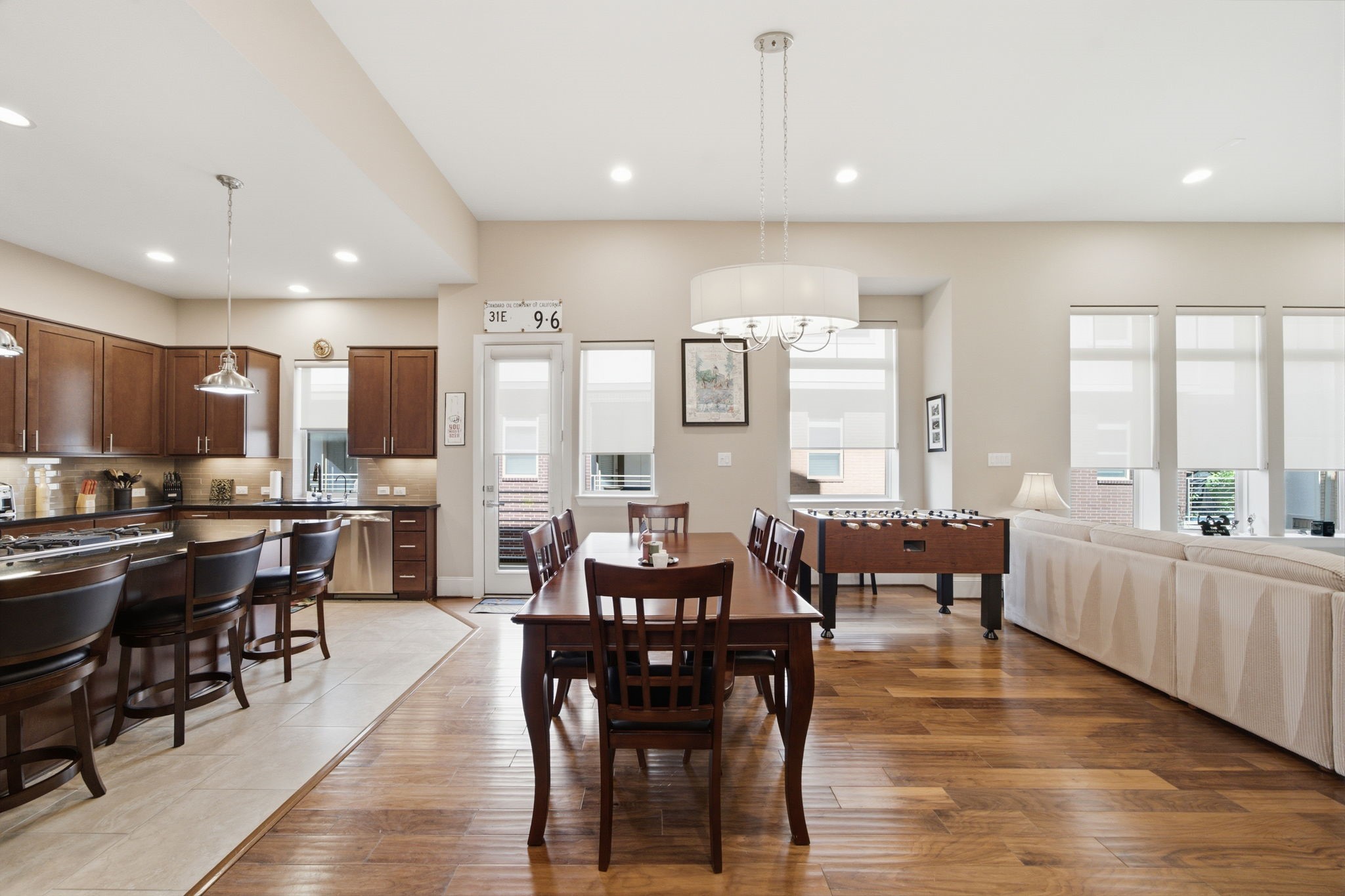 This inviting room easily accommodates everyday meals and special celebrations alike.