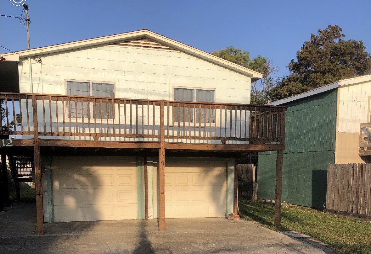 1112 7th Street, San Leon, TX 77539 1112 7th Street, San Leon, TX 77539