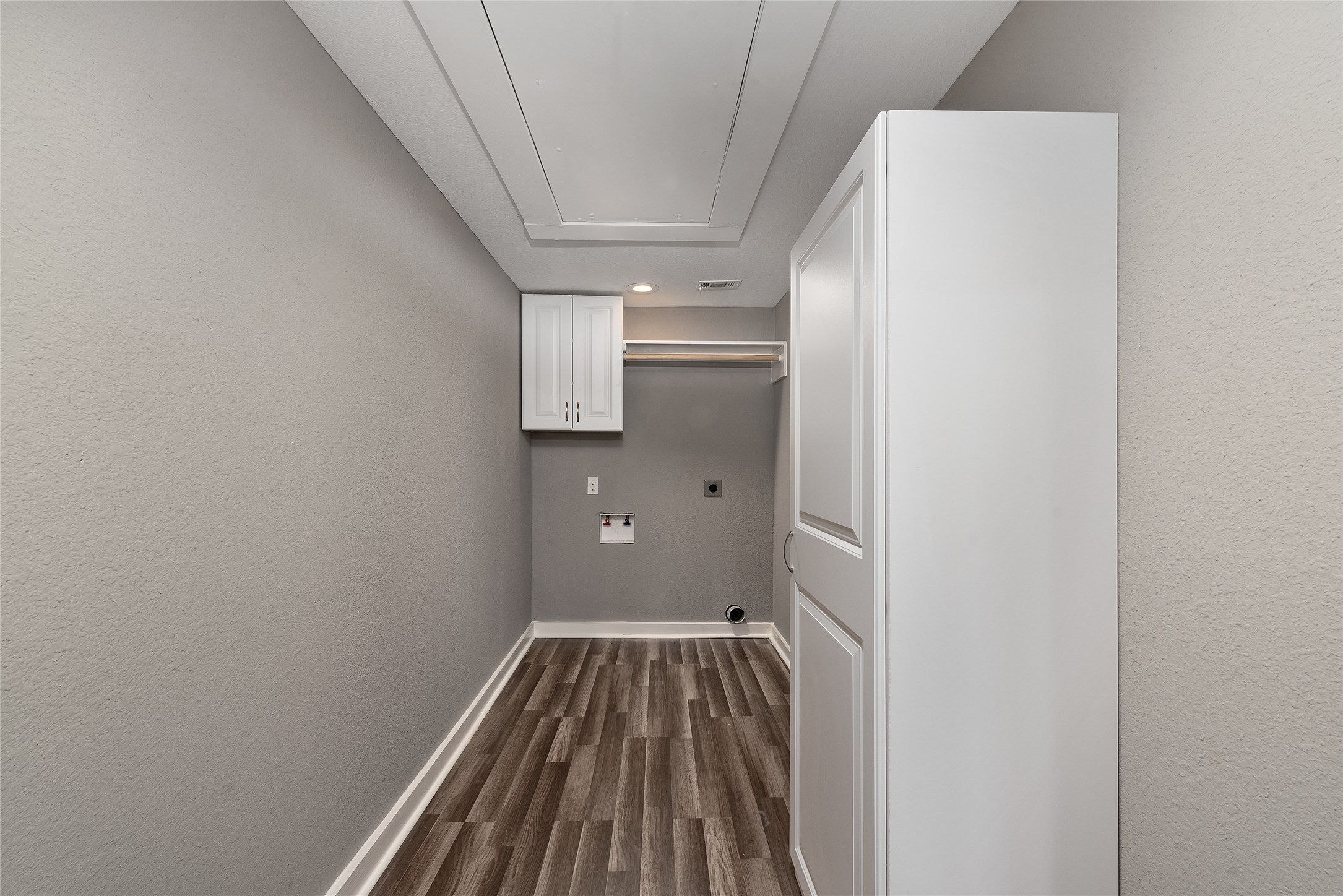 2513 S Grand Boulevard, Pearland, TX 77581