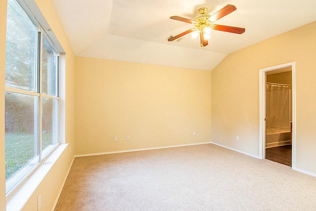 87 Hockenberry Place, The Woodlands, TX 77385