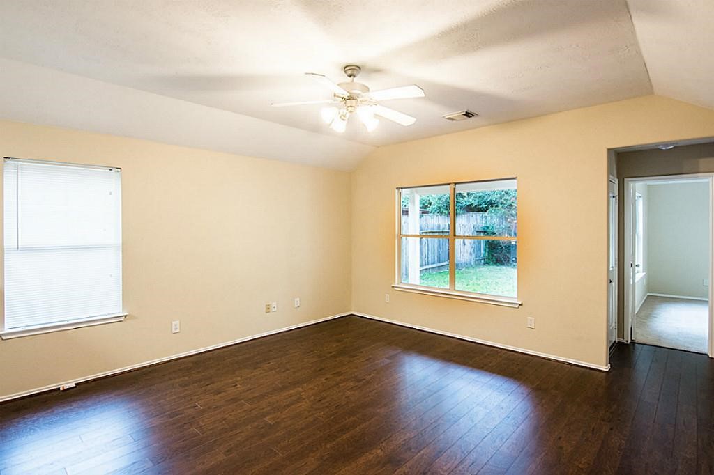87 Hockenberry Place, The Woodlands, TX 77385