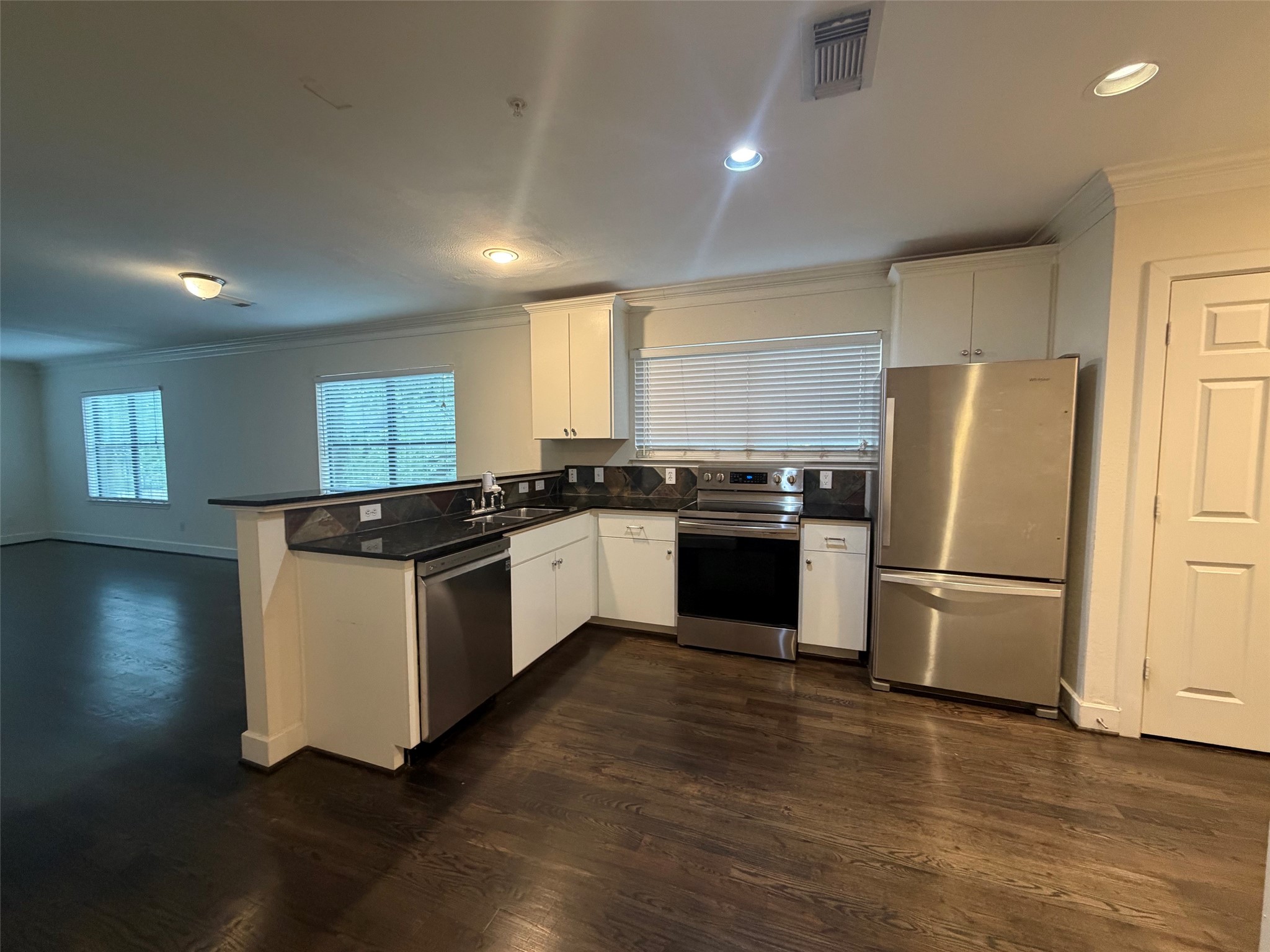 1342 Rutland Street, #206, Houston, TX 77008