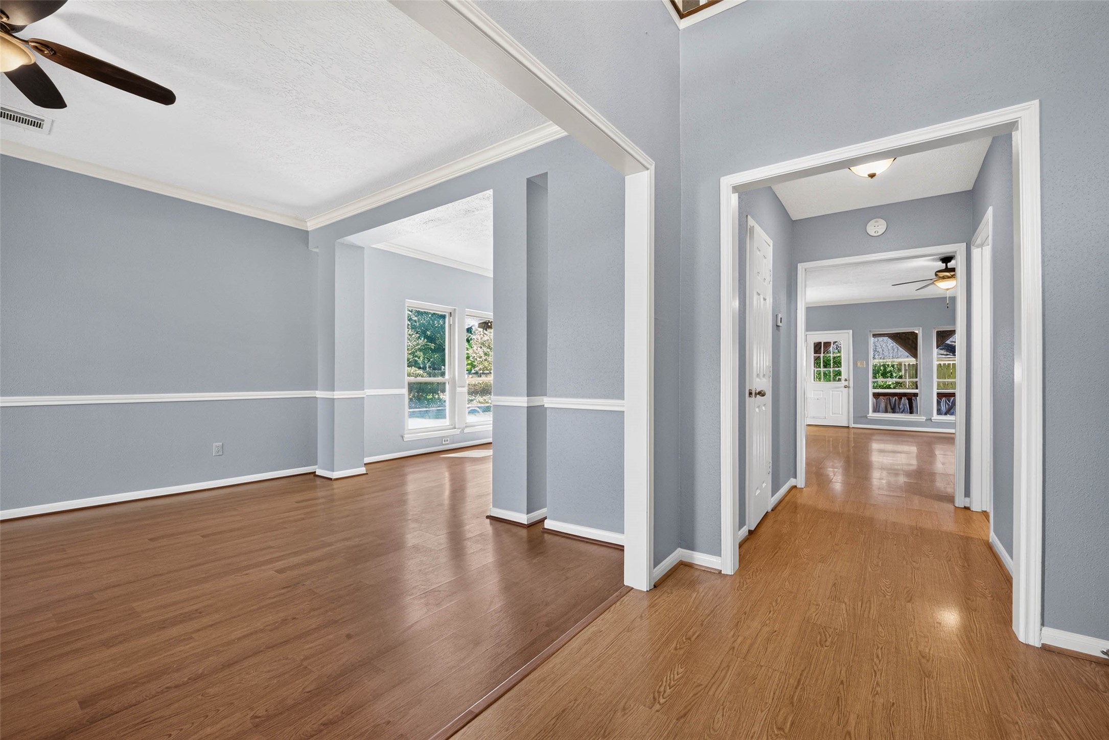507 Brompton Lane, Highlands, TX 77562