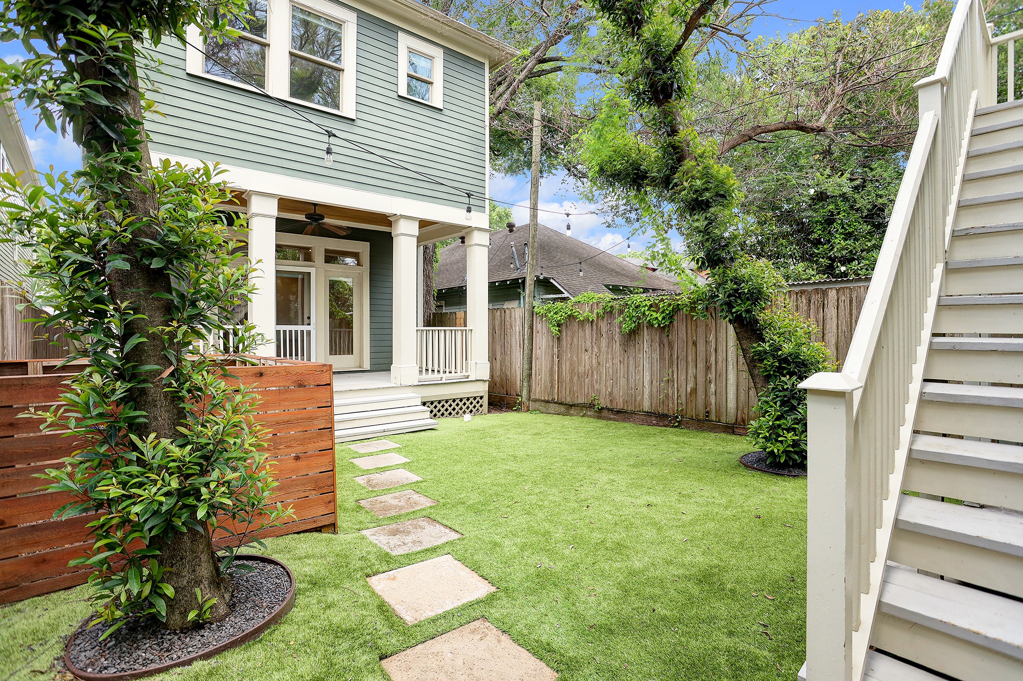 628 W 17th Street, Houston, TX 77008