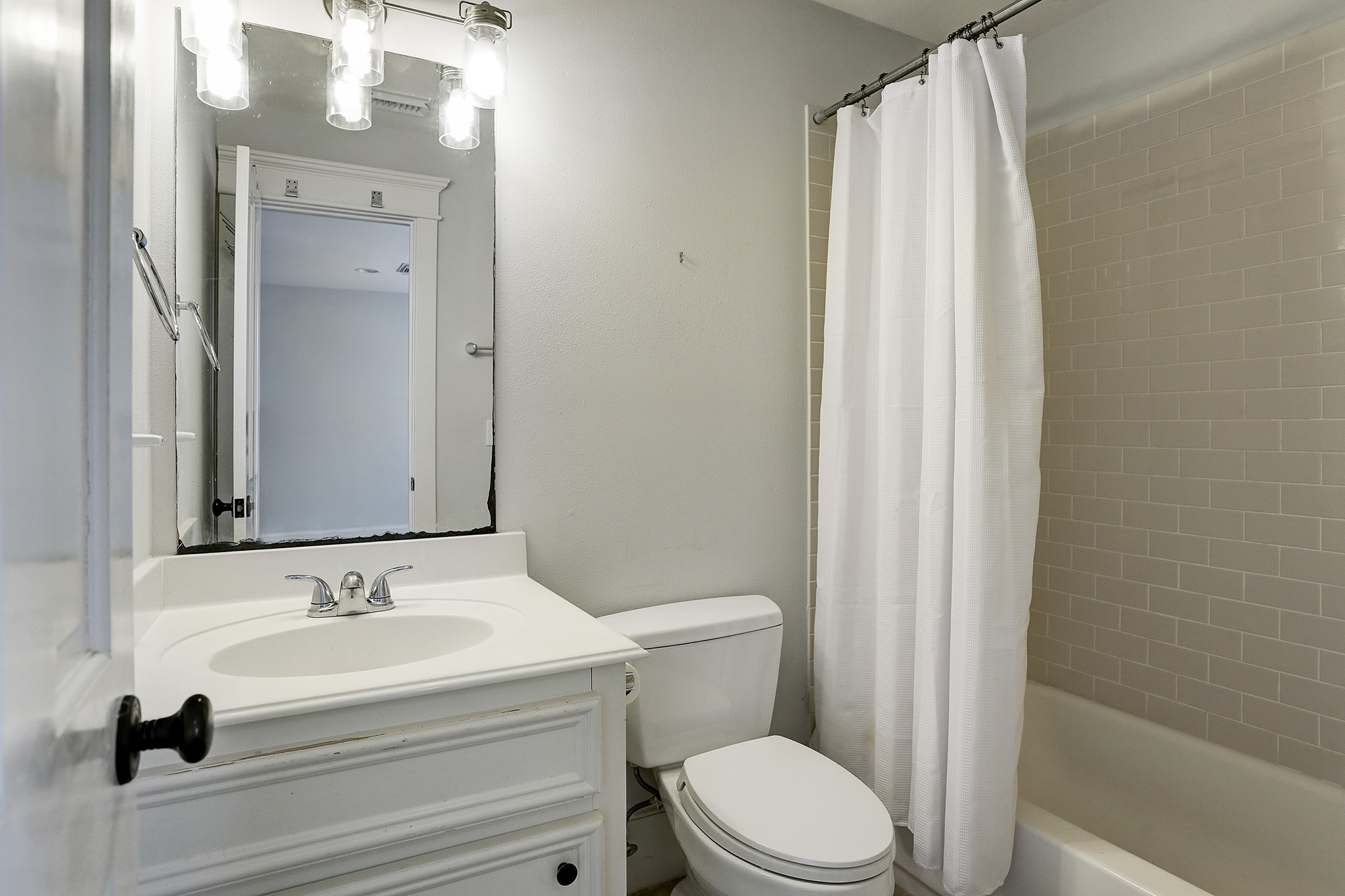 628 W 17th Street, Houston, TX 77008