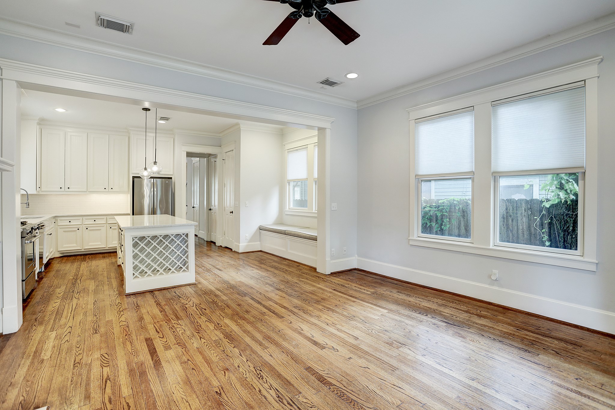 628 W 17th Street, Houston, TX 77008