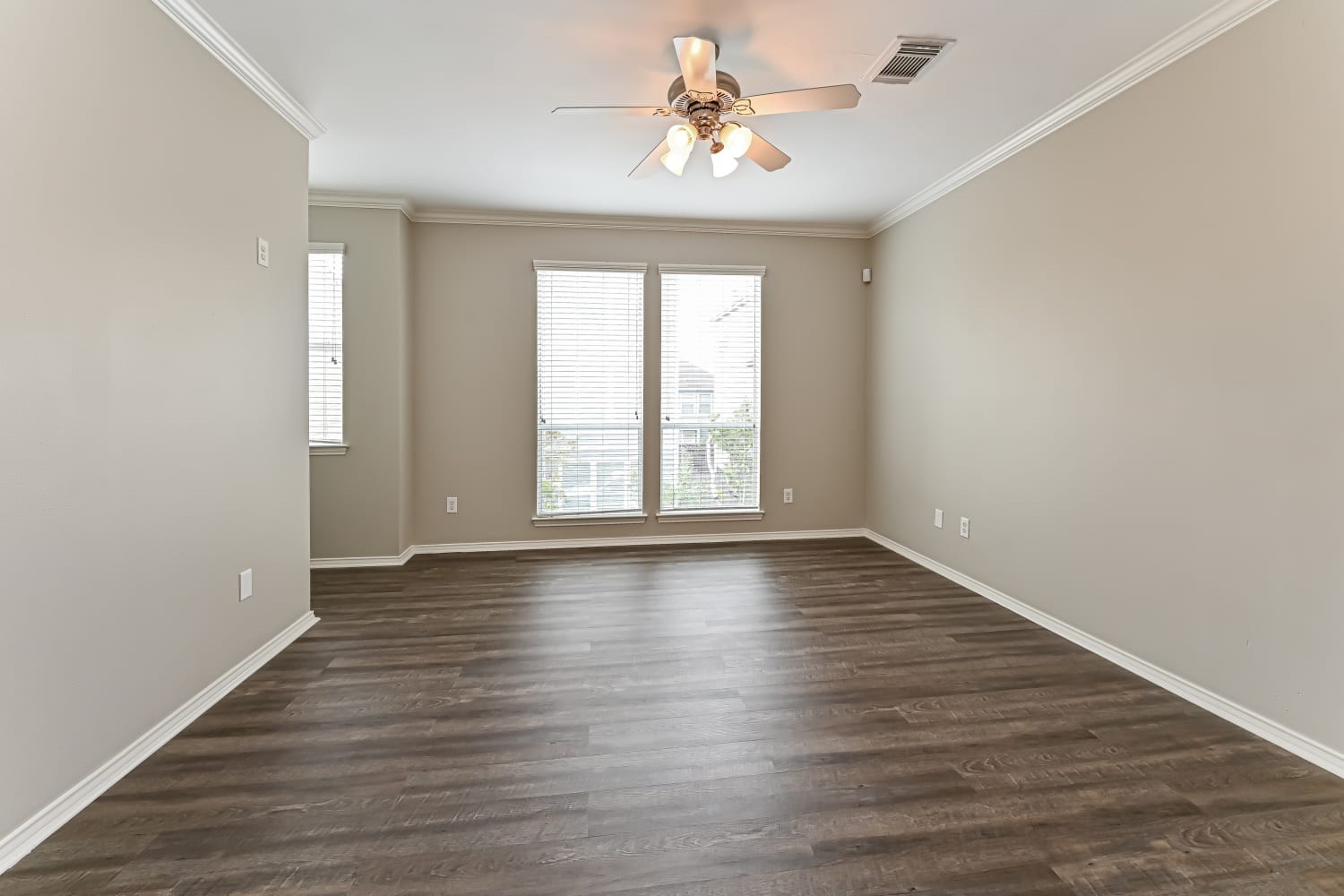 1403 W 26th Street, Houston, TX 77008