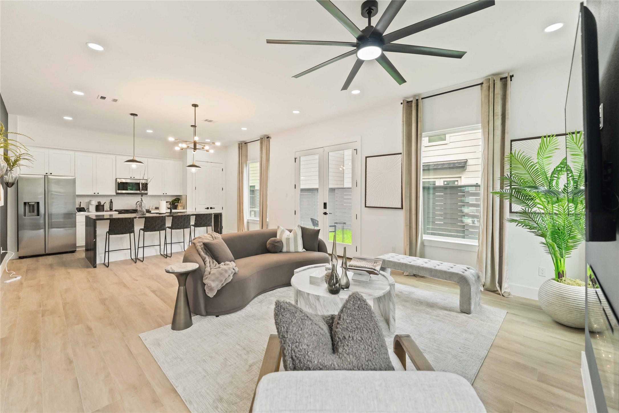 6539 Sealey Street, Houston, TX 77091