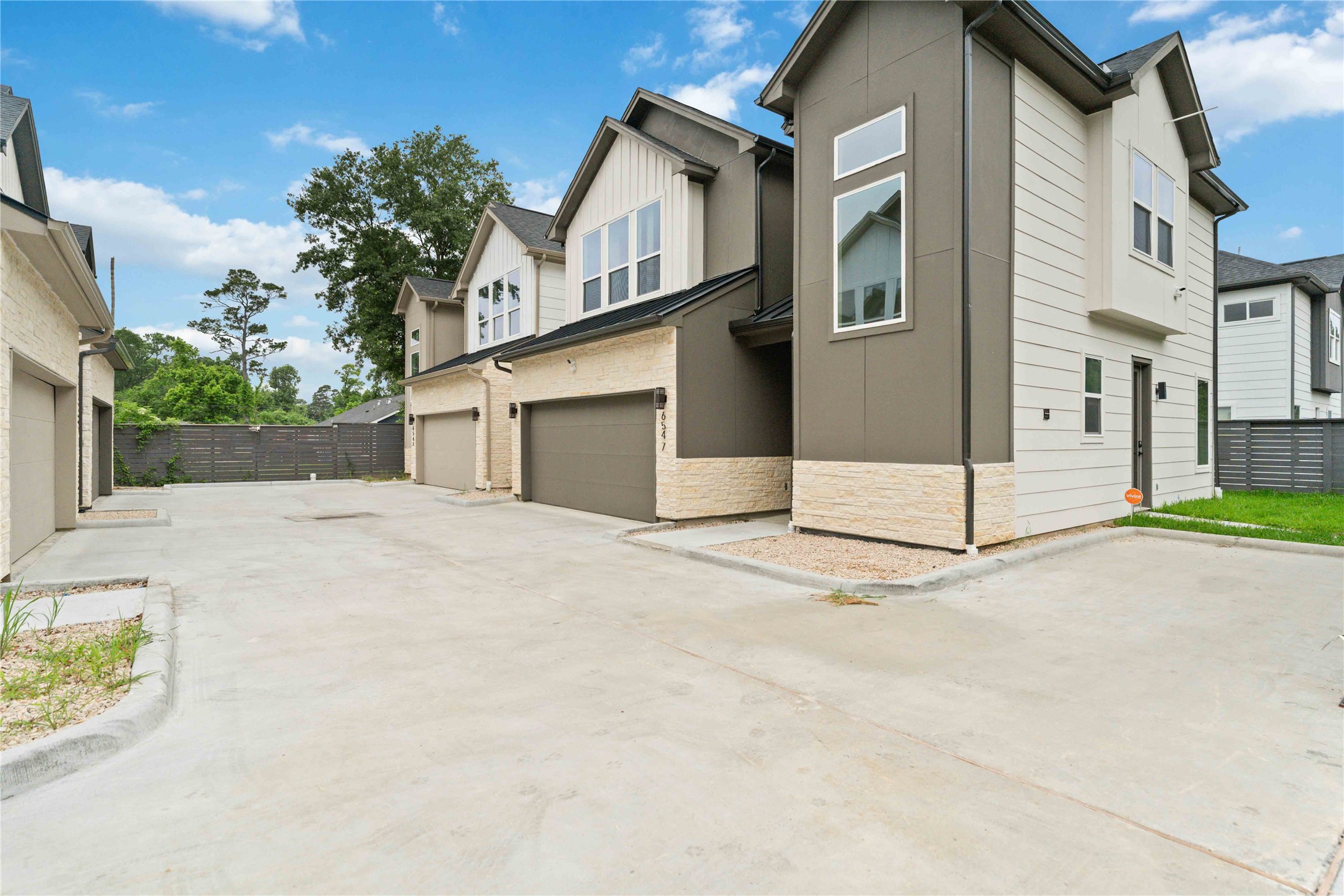 6539 Sealey Street, Houston, TX 77091