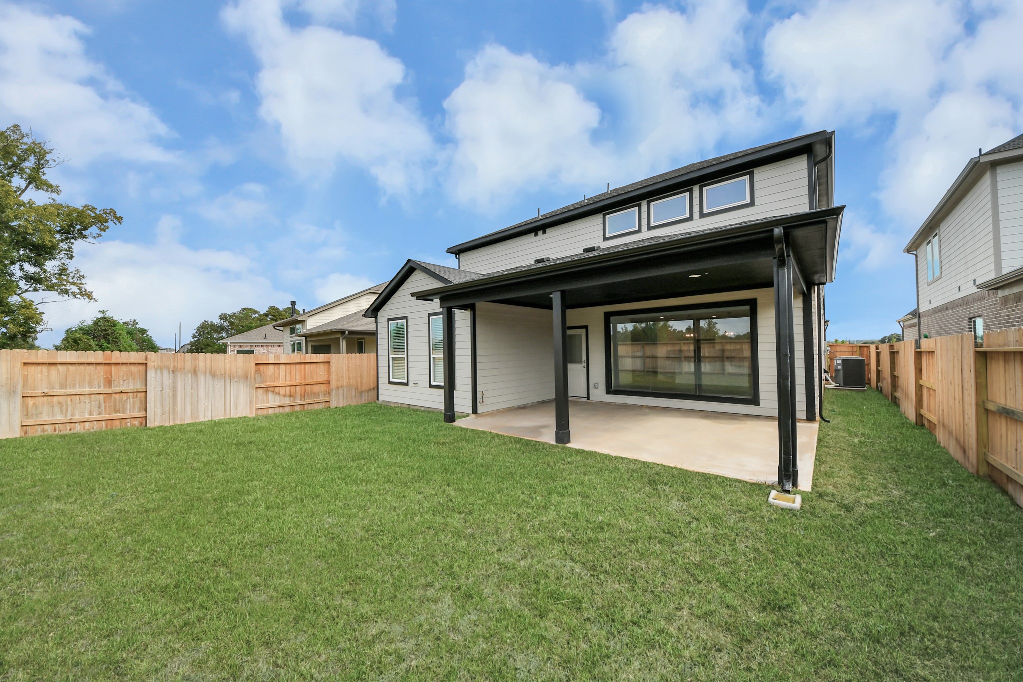 26355 Viva Drive, Magnolia, TX 77355
