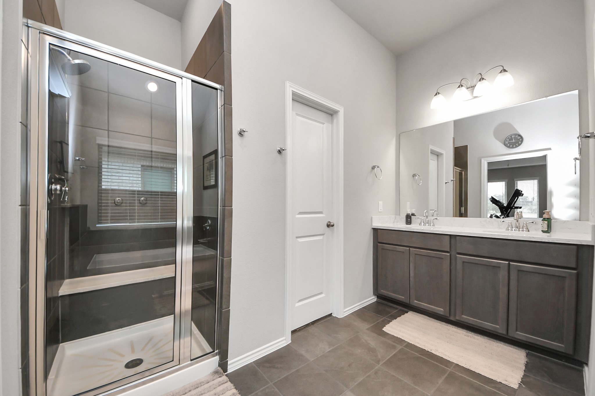 4218 Kinsey Street, Iowa Colony, TX 77583