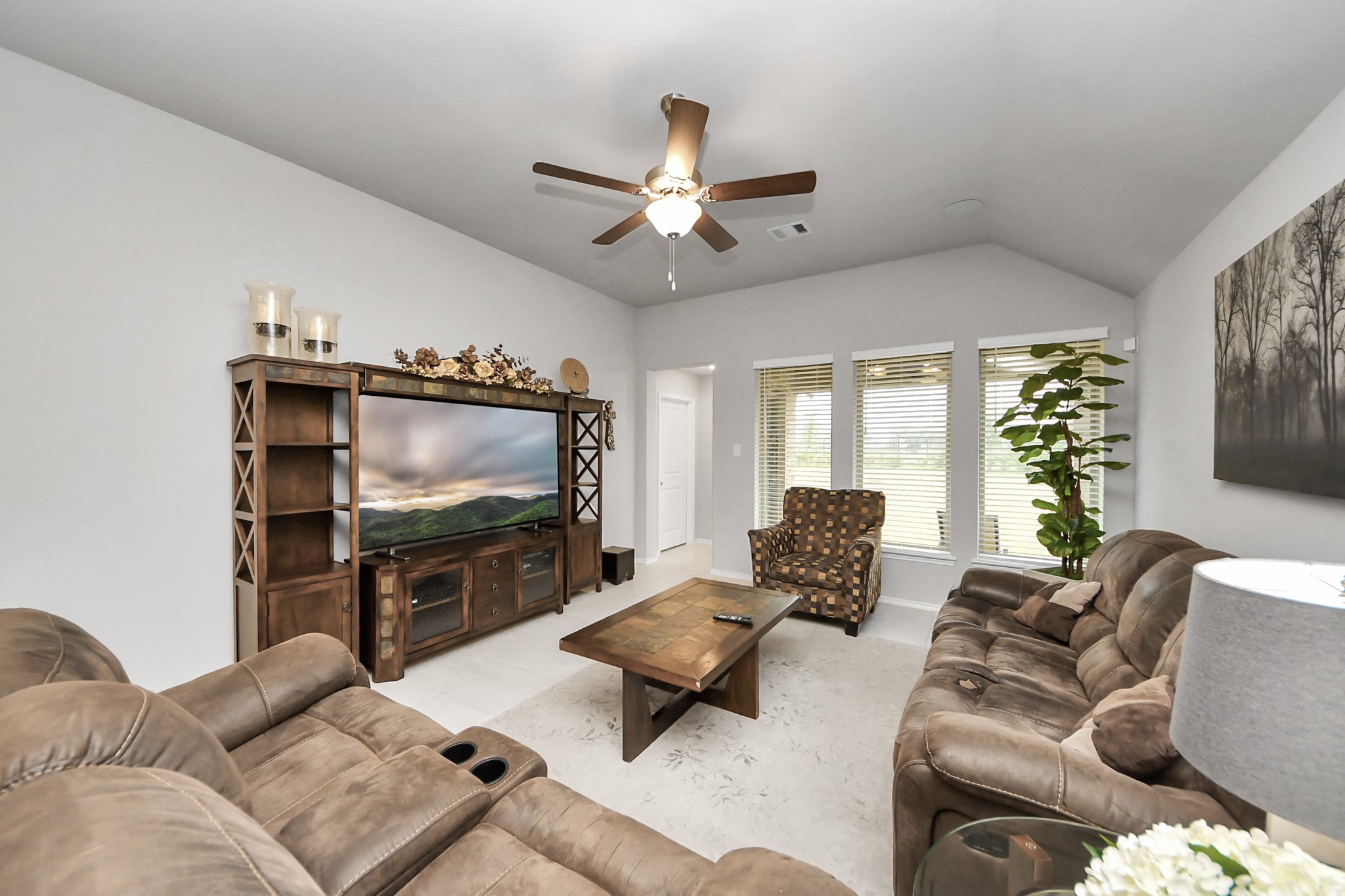 4218 Kinsey Street, Iowa Colony, TX 77583