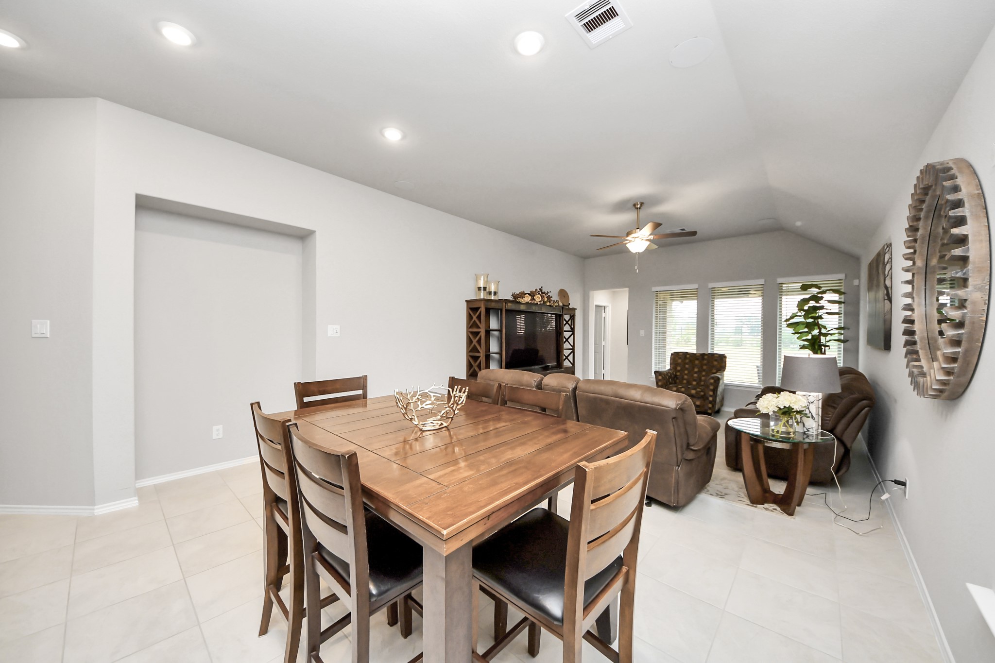 4218 Kinsey Street, Iowa Colony, TX 77583