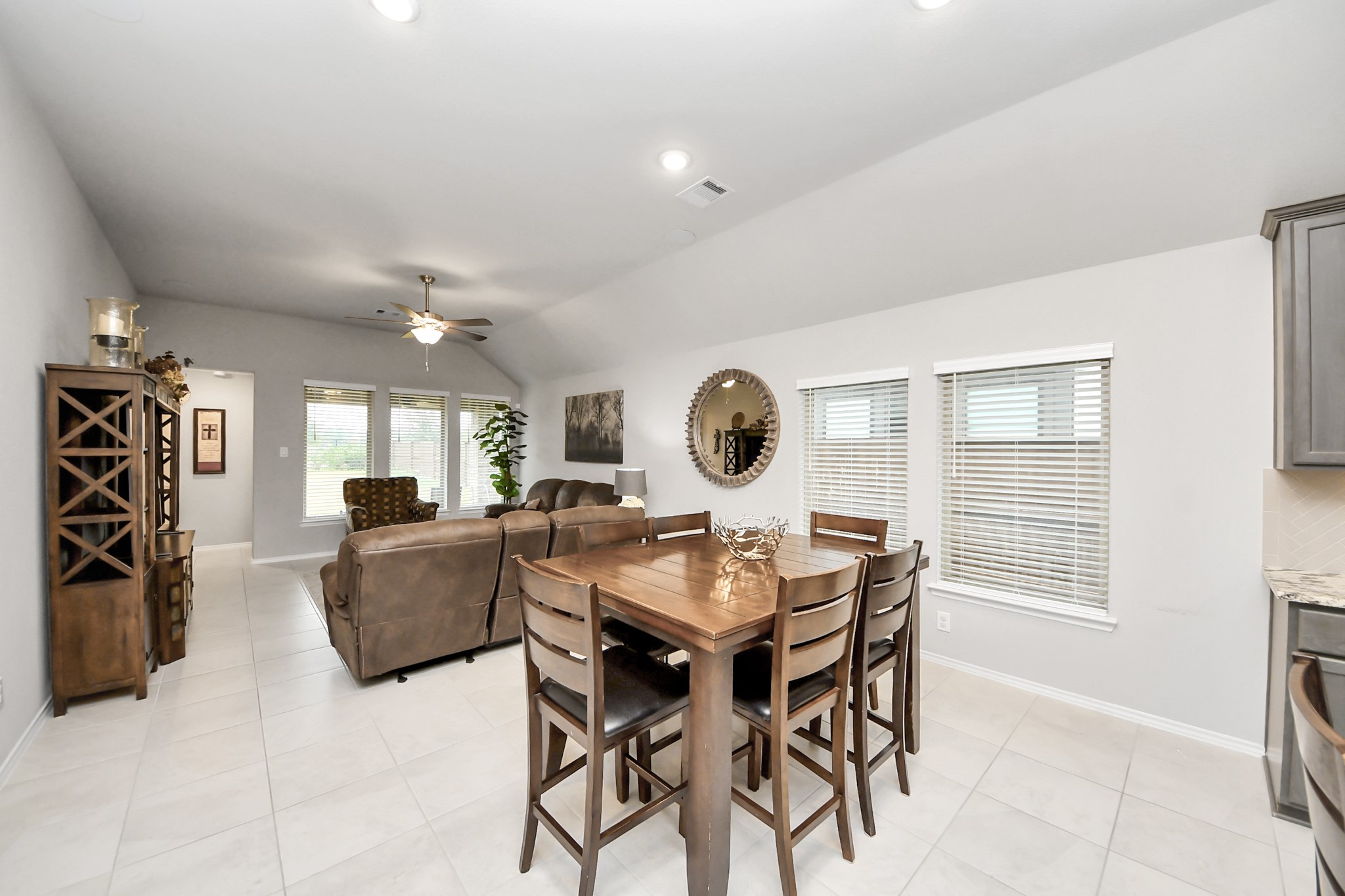 4218 Kinsey Street, Iowa Colony, TX 77583 4218 Kinsey Street, Iowa Colony, TX 77583