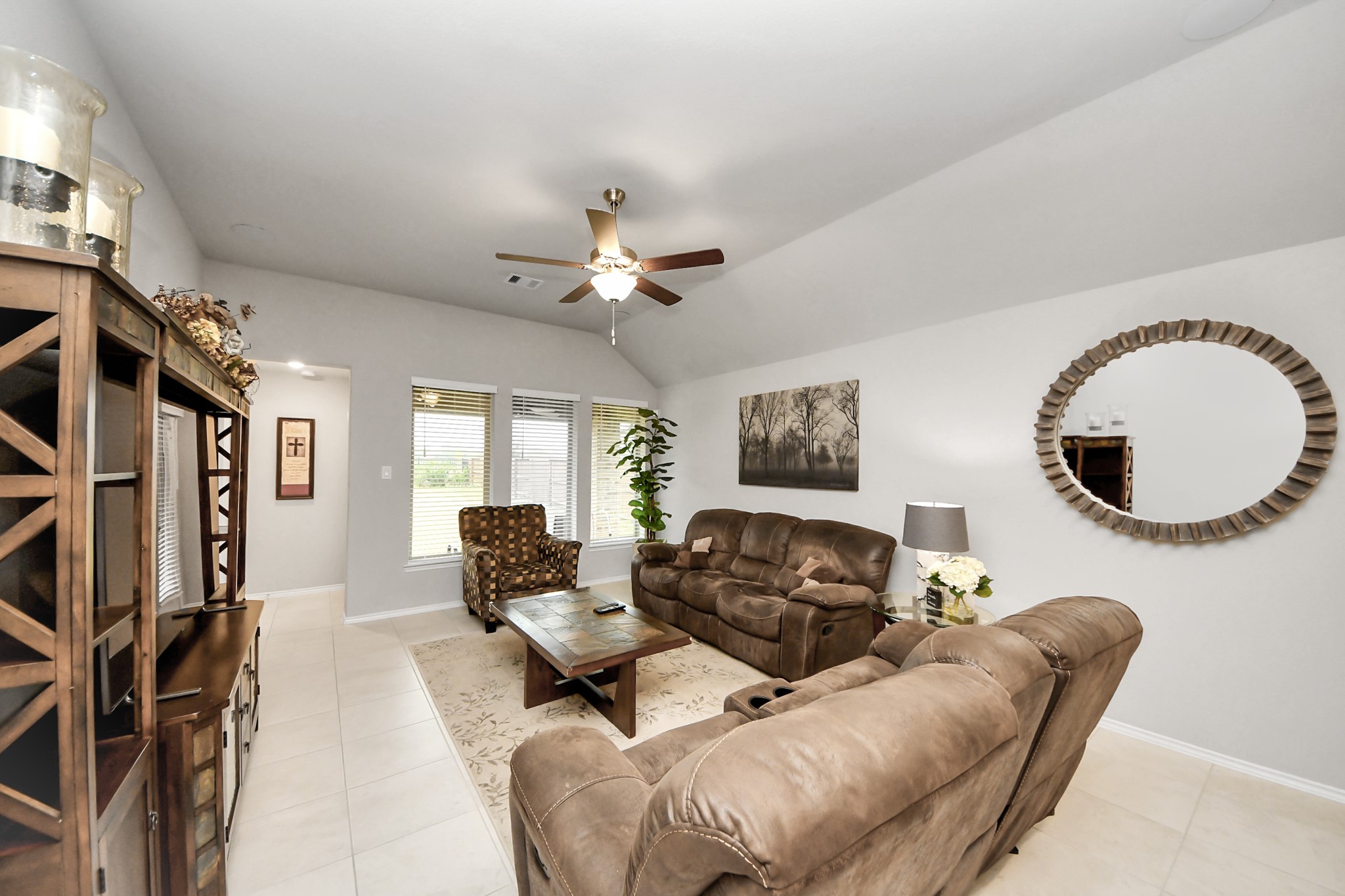 4218 Kinsey Street, Iowa Colony, TX 77583