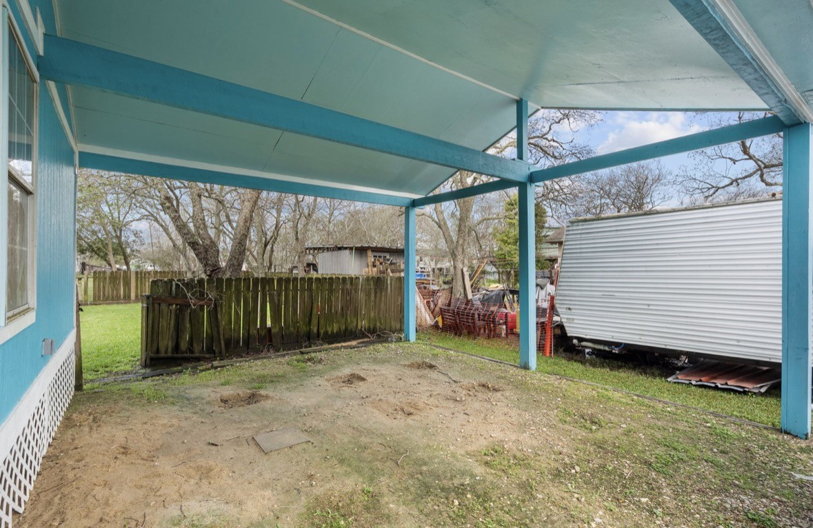 620 6th Street, Dickinson, TX 77539