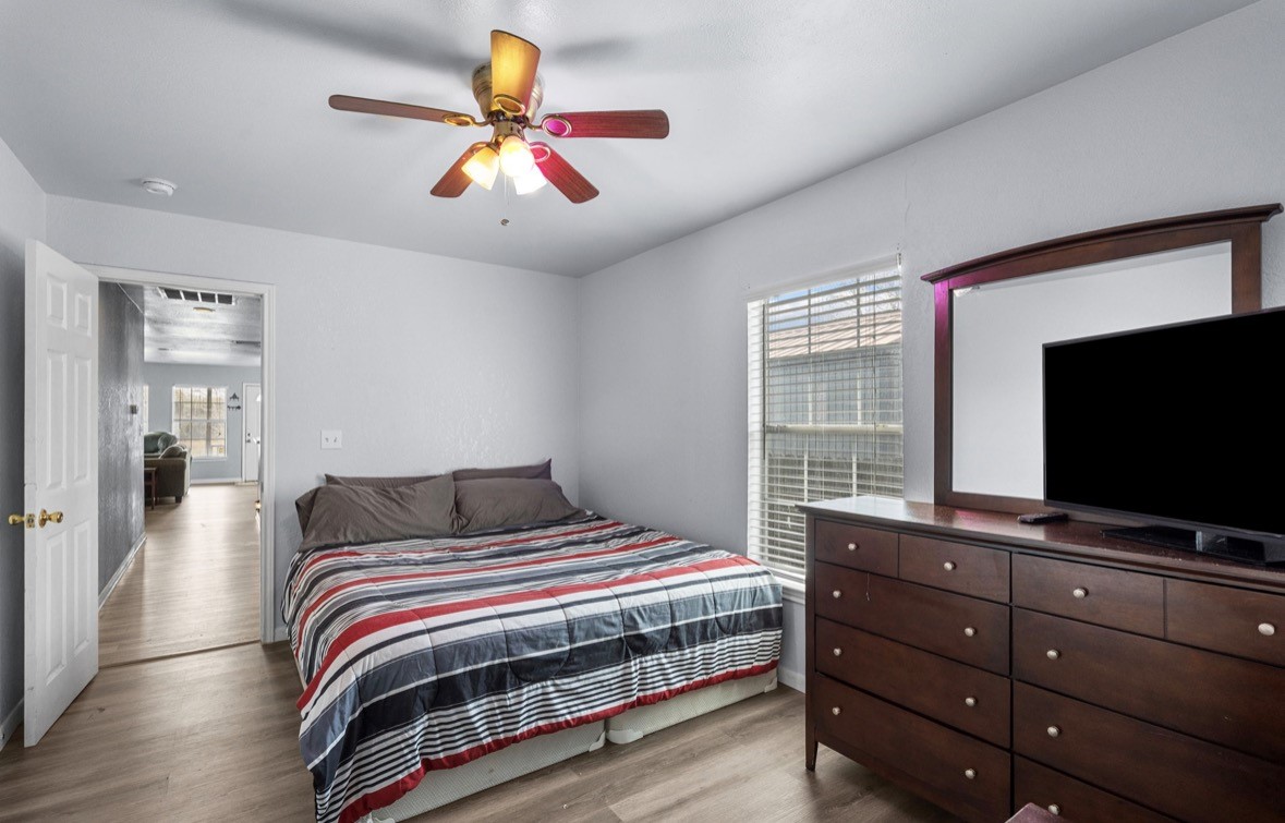 620 6th Street, Dickinson, TX 77539