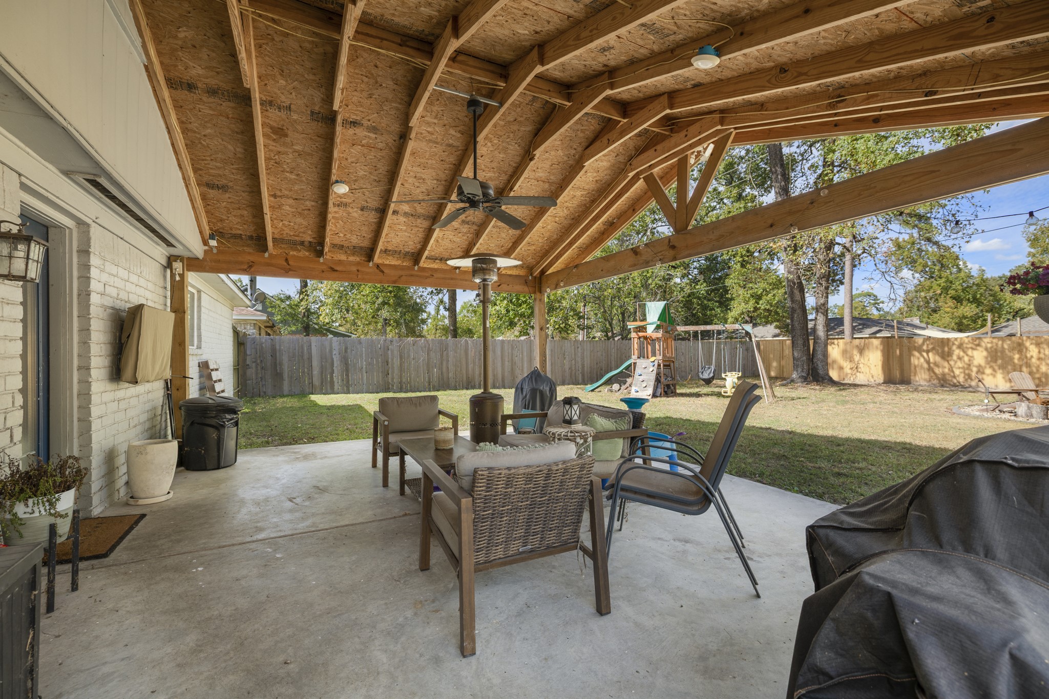 3410 Shadowcrest Lane, Spring, TX 77380