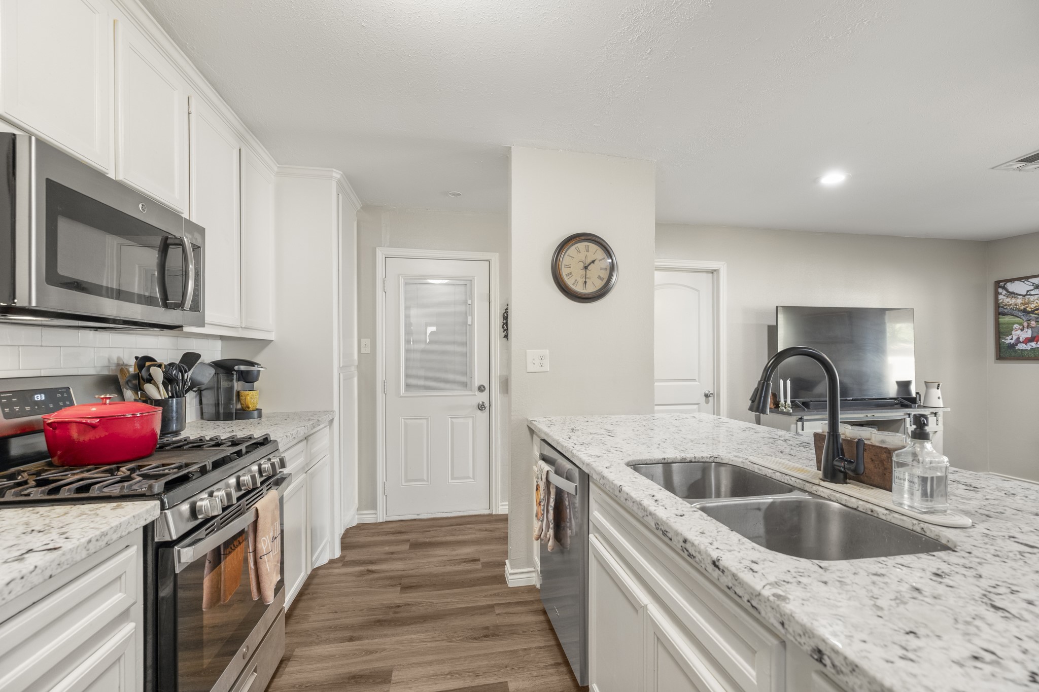 3410 Shadowcrest Lane, Spring, TX 77380
