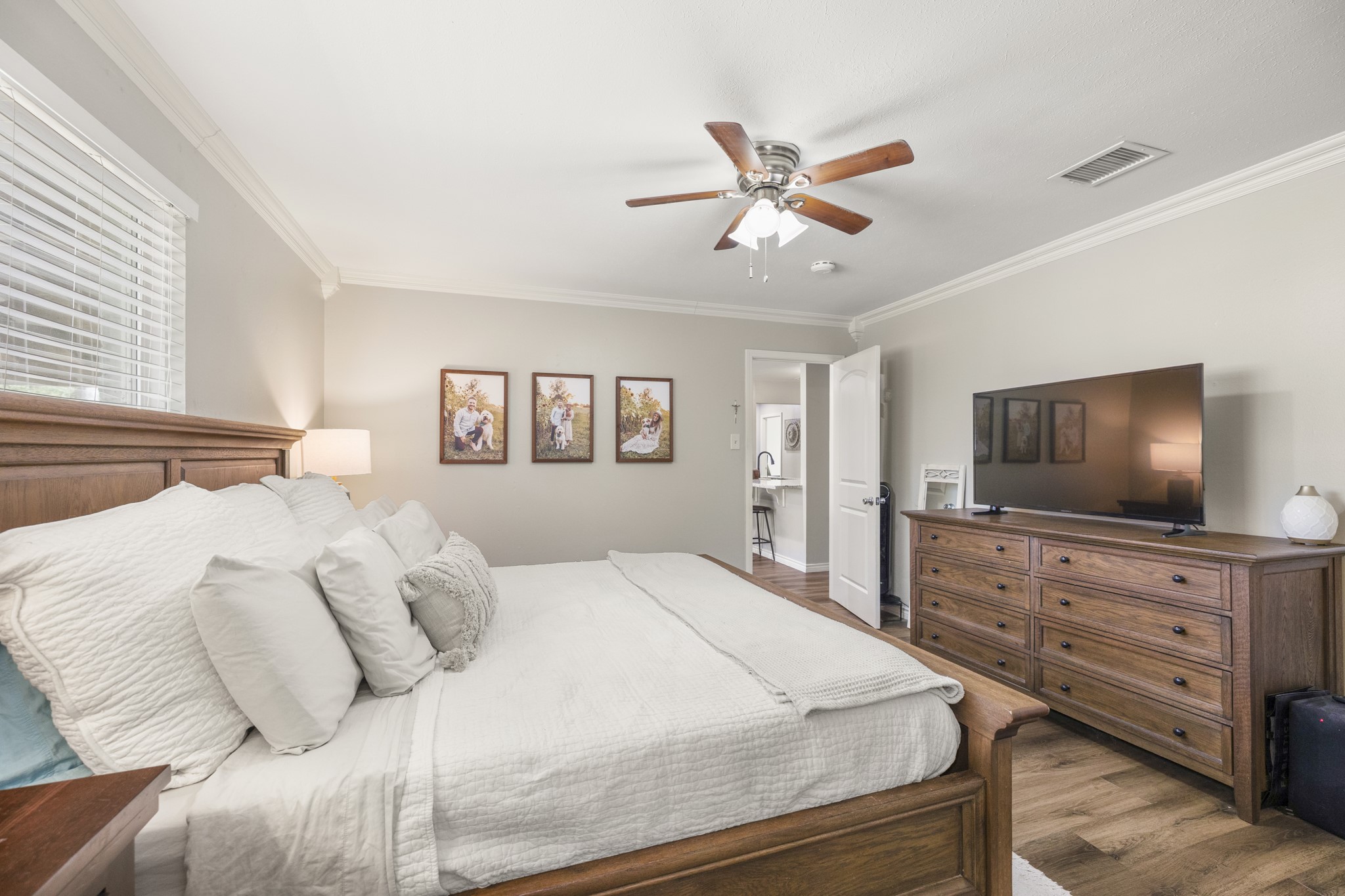 3410 Shadowcrest Lane, Spring, TX 77380