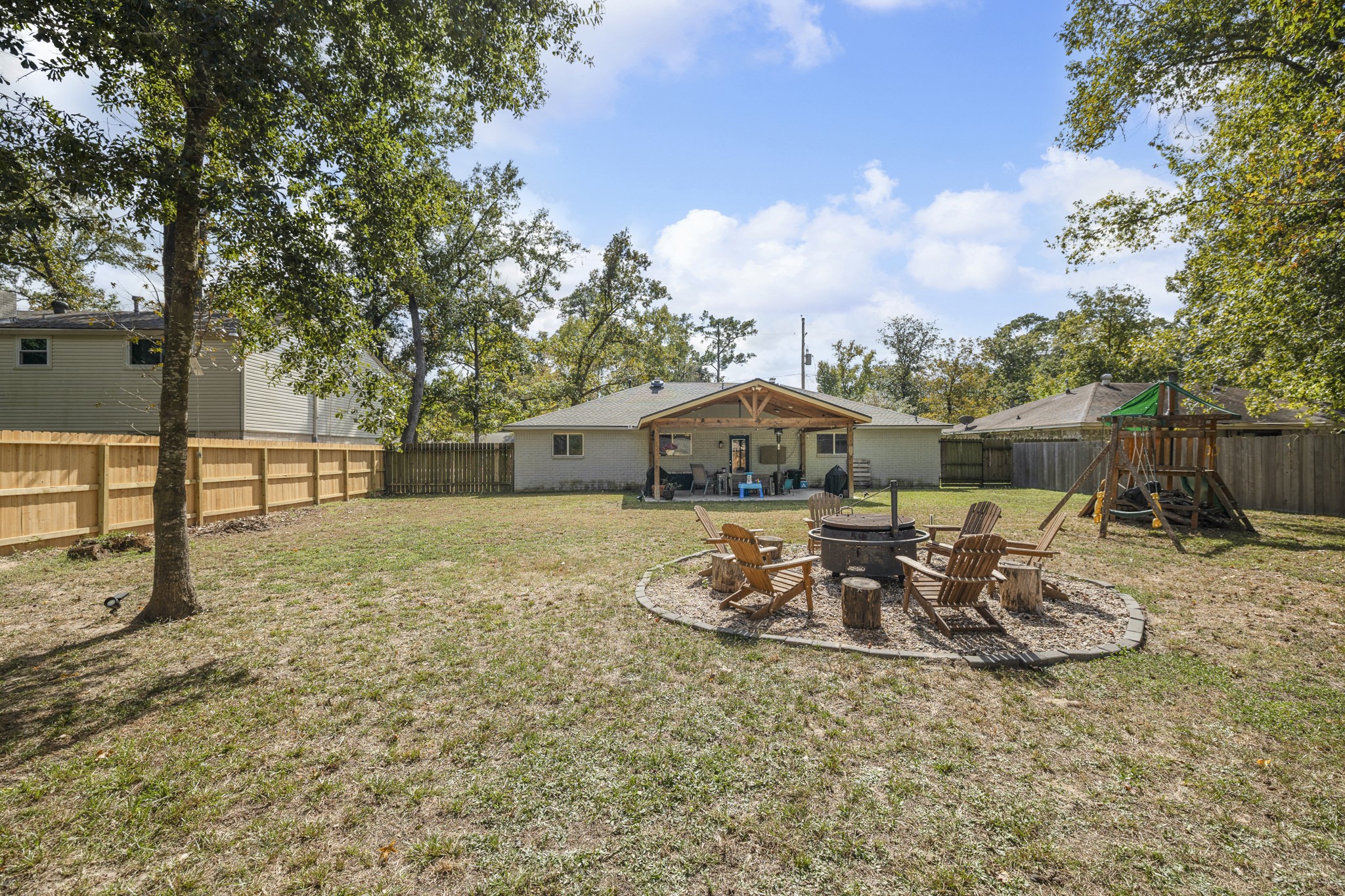 3410 Shadowcrest Lane, Spring, TX 77380