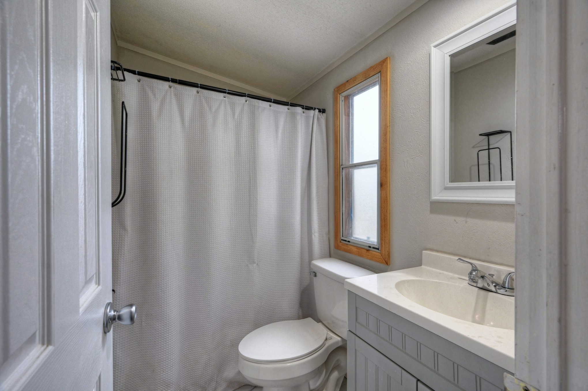 13204 Enchanted Vista, Willis, TX 77318