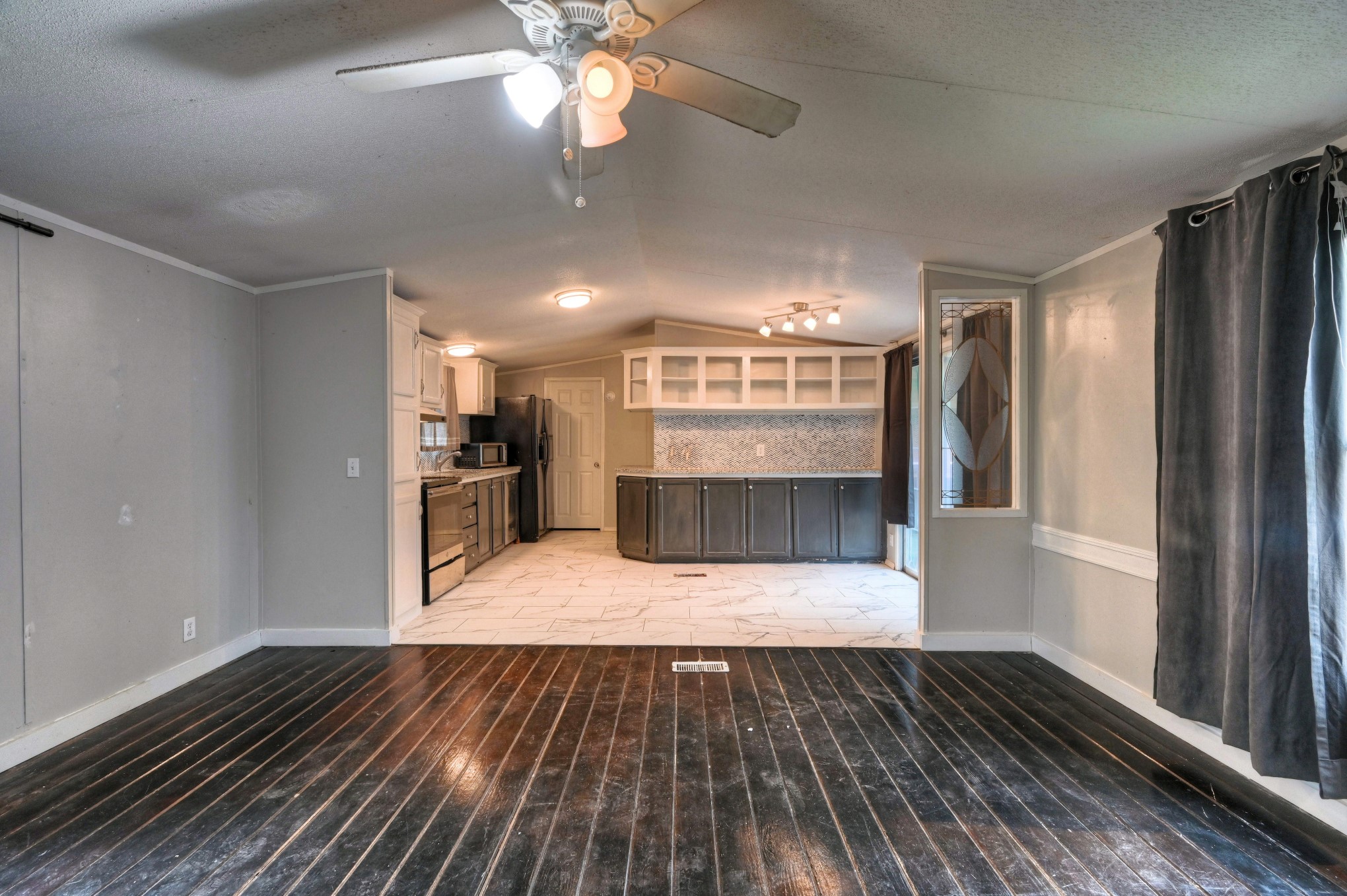 13204 Enchanted Vista, Willis, TX 77318