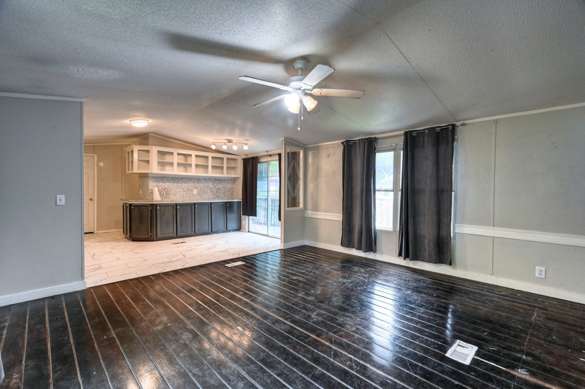 13204 Enchanted Vista, Willis, TX 77318