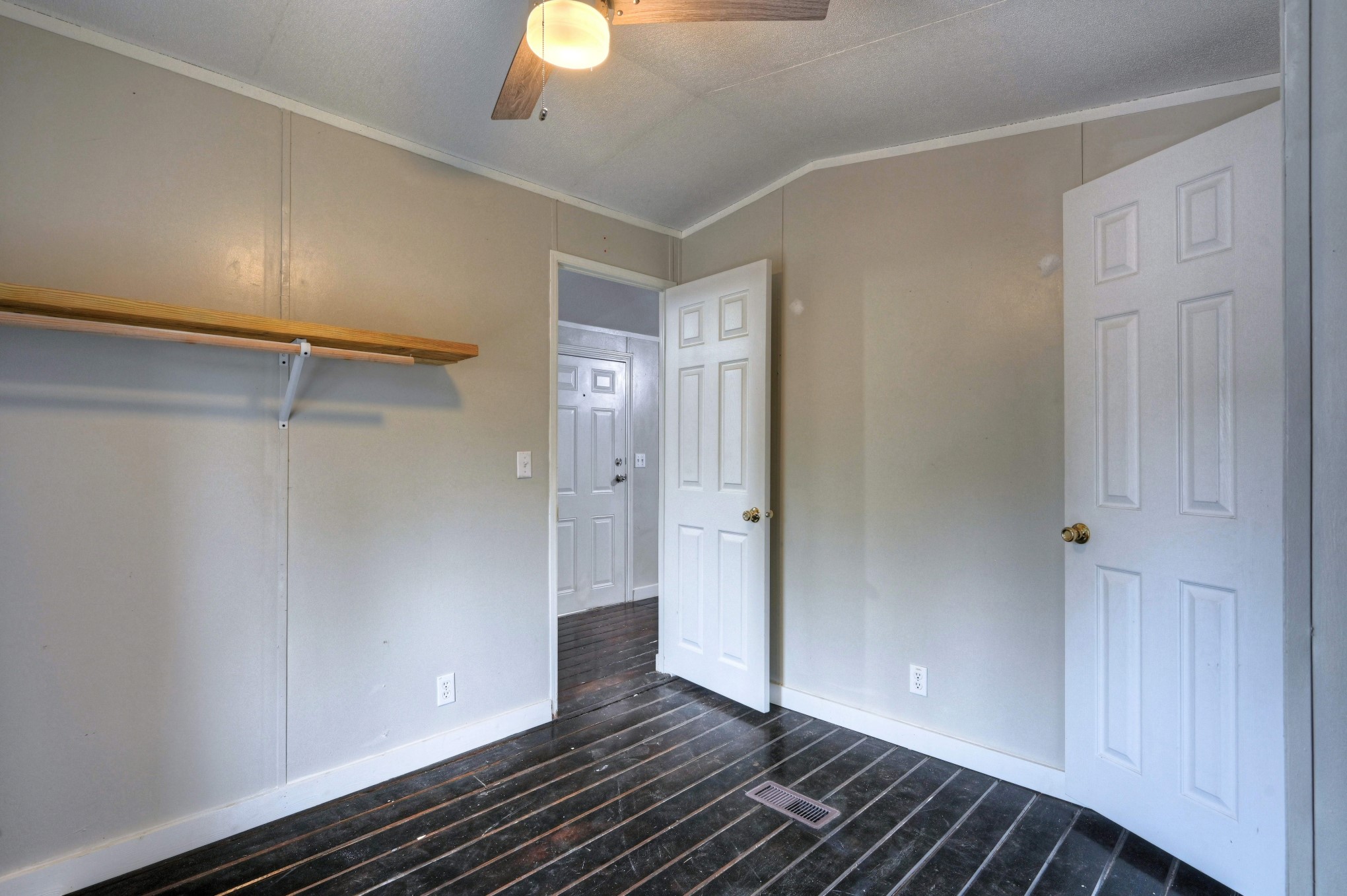13204 Enchanted Vista, Willis, TX 77318