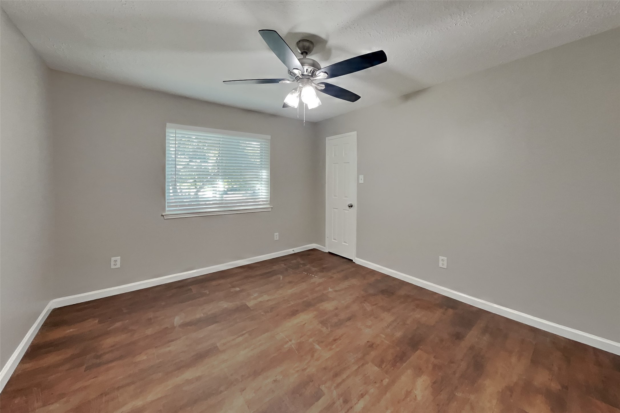 1306 Castlemist Drive, Spring, TX 77386
