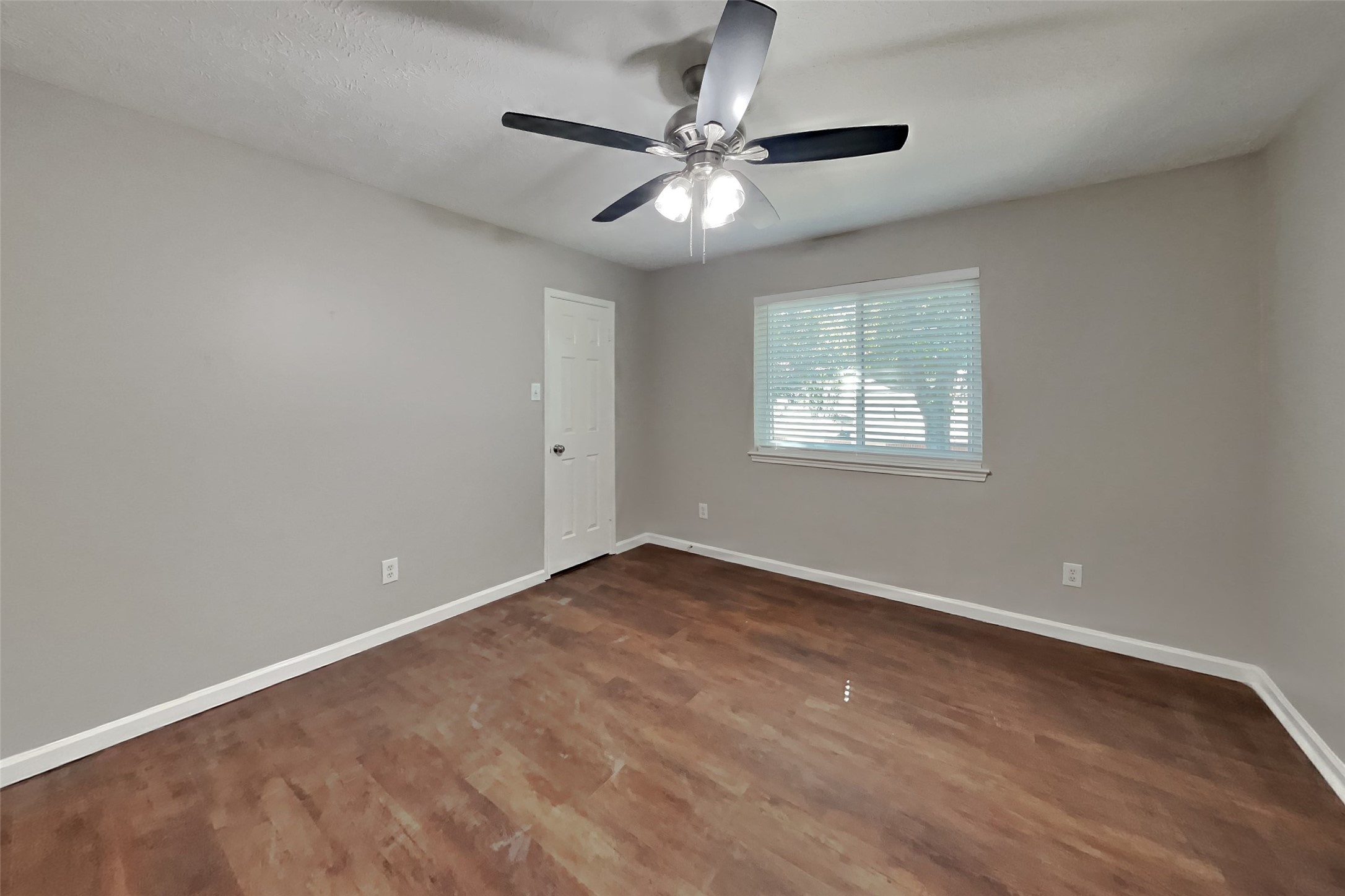 1306 Castlemist Drive, Spring, TX 77386